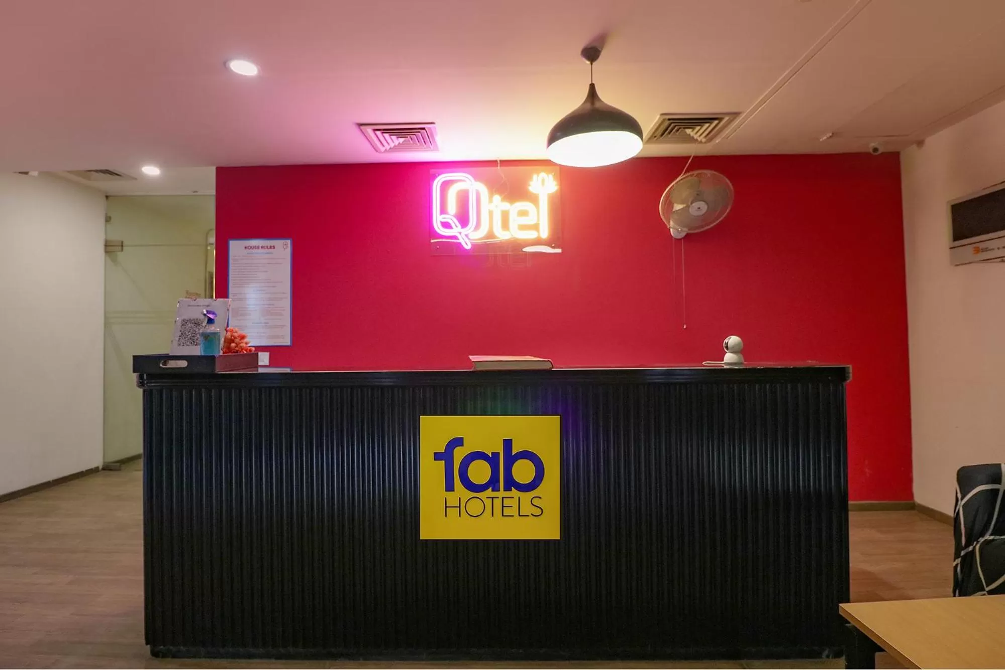 Lobby or reception in FabHotel Chattarpur Enclave - Opposite Tivoli Garden