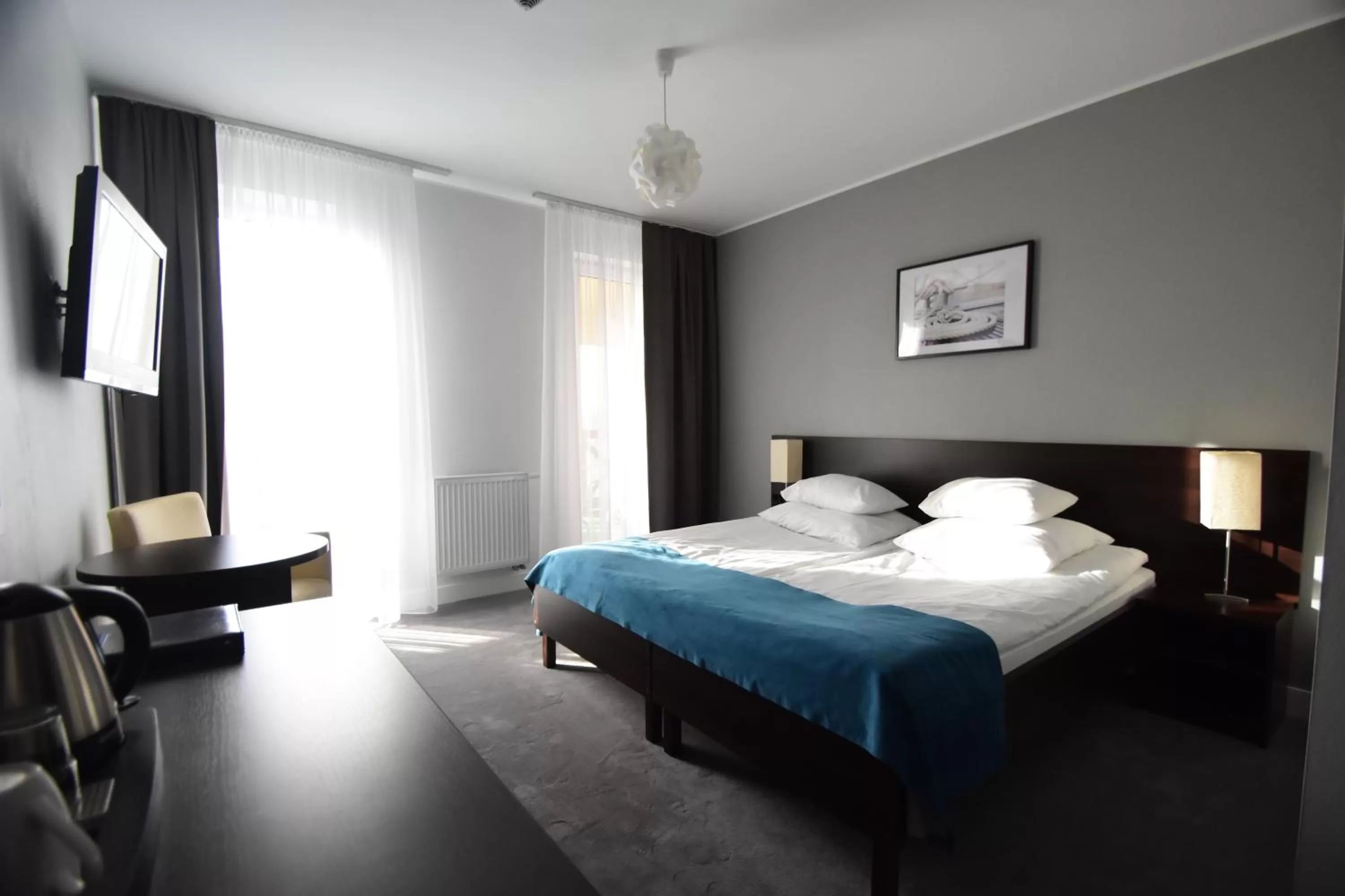 Photo of the whole room, Bed in Hotel Santa Monica