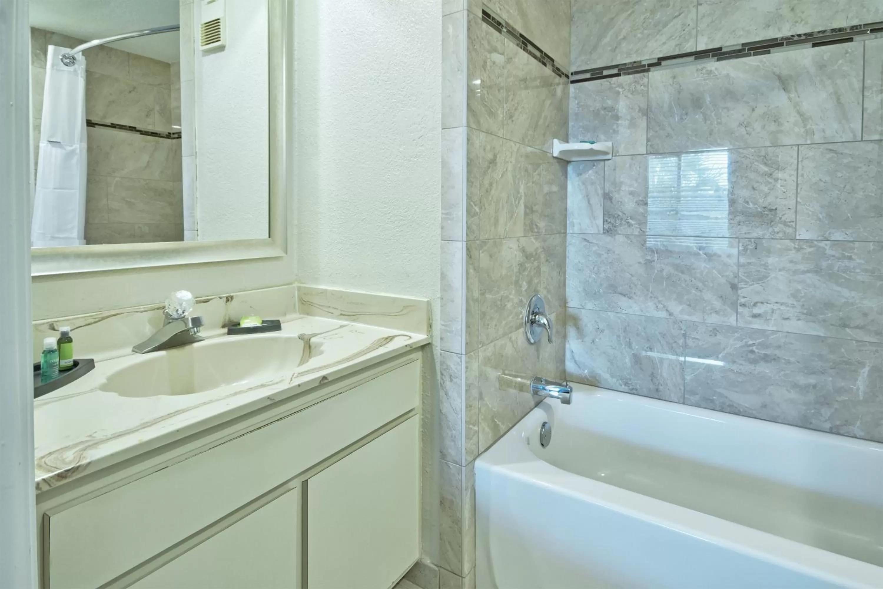 Bathroom in Club Wyndham Orlando International