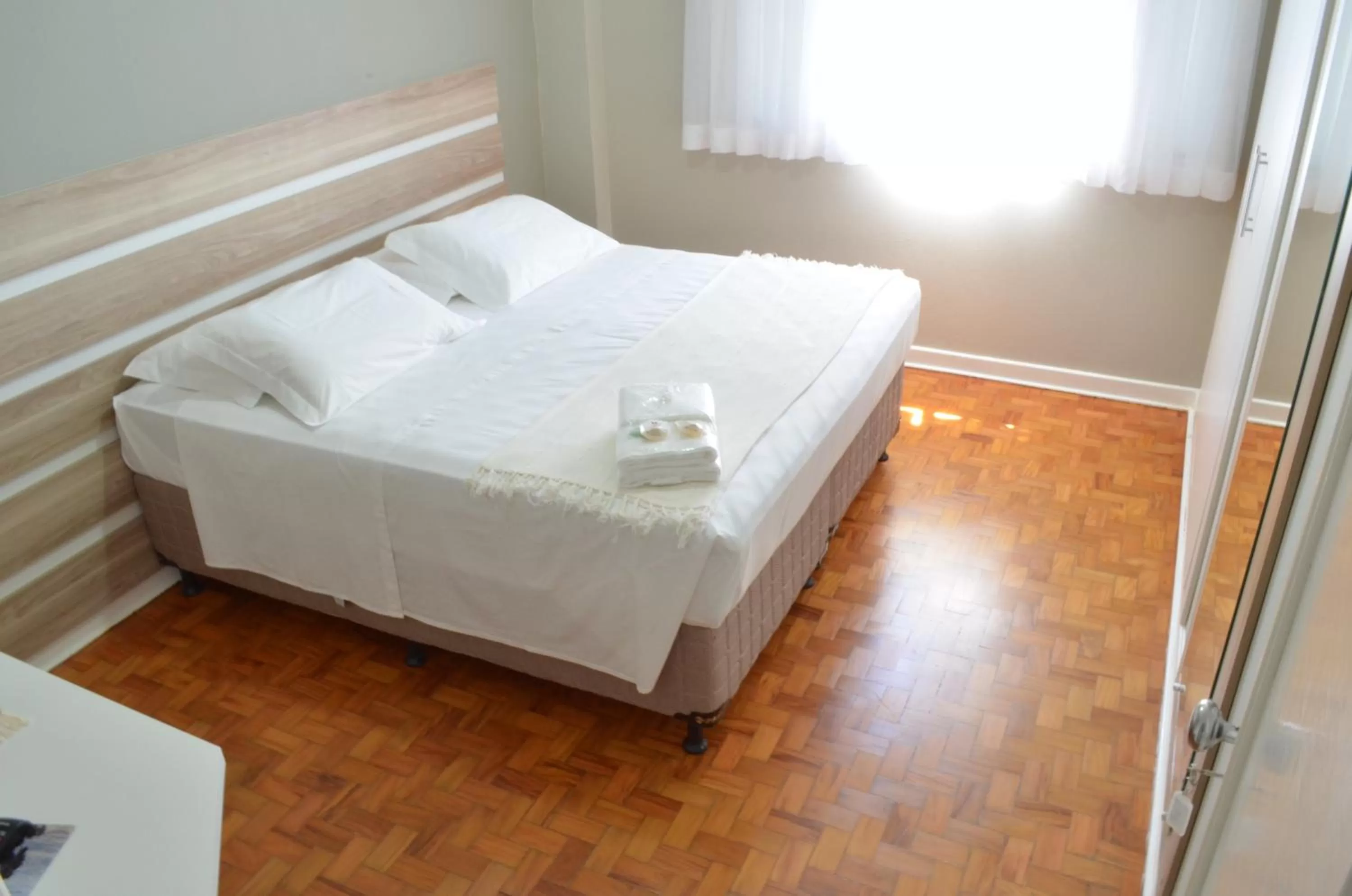 Bedroom, Bed in Libero Hotel