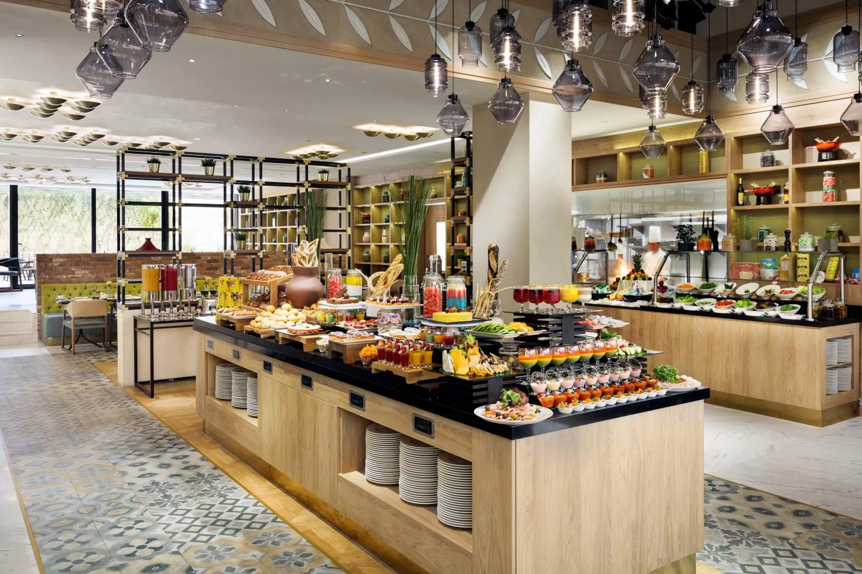 Restaurant/places to eat in Mövenpick Hotel Tahlia Jeddah