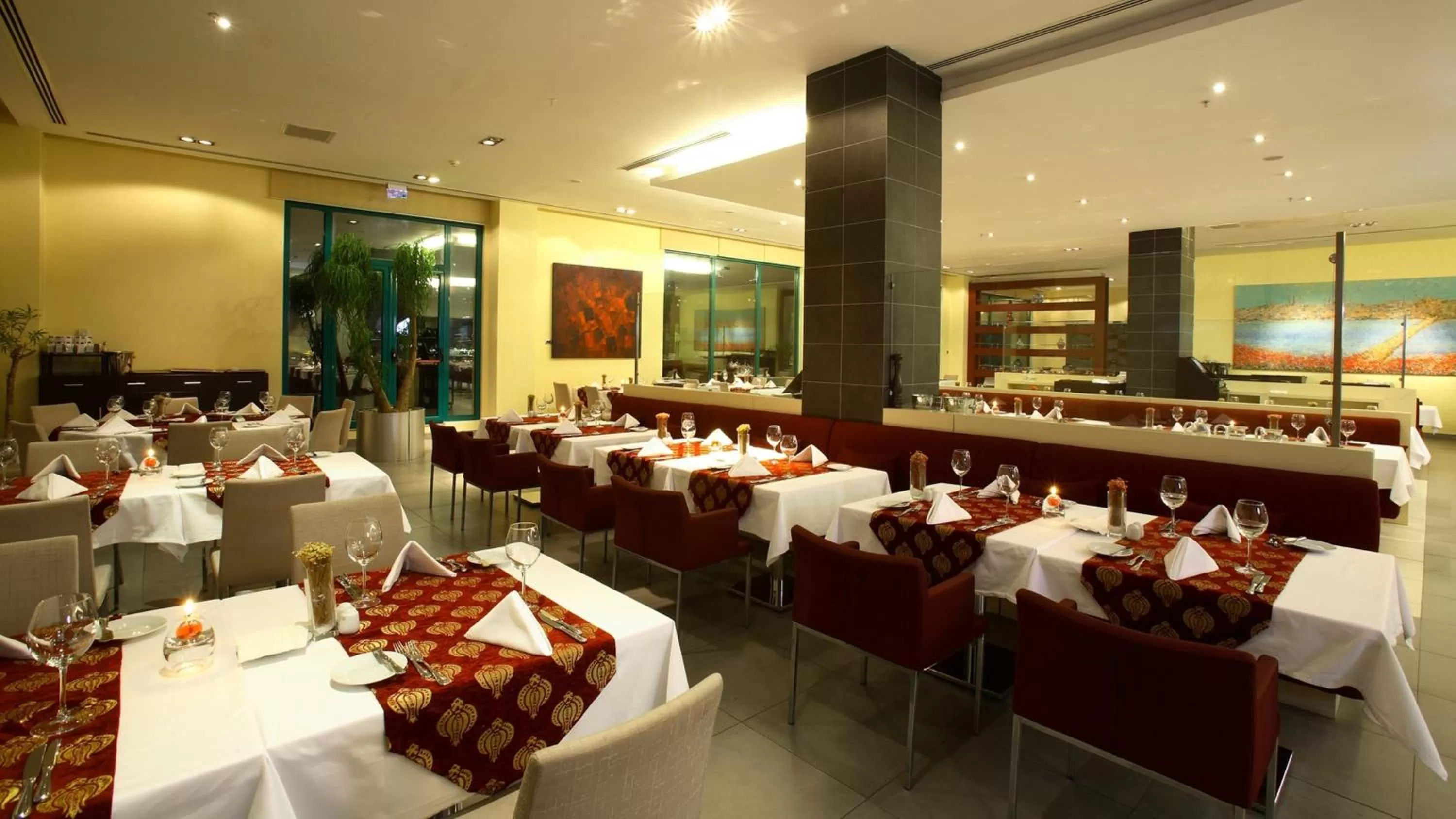 Restaurant/Places to Eat in Nova Plaza Prime Hotel