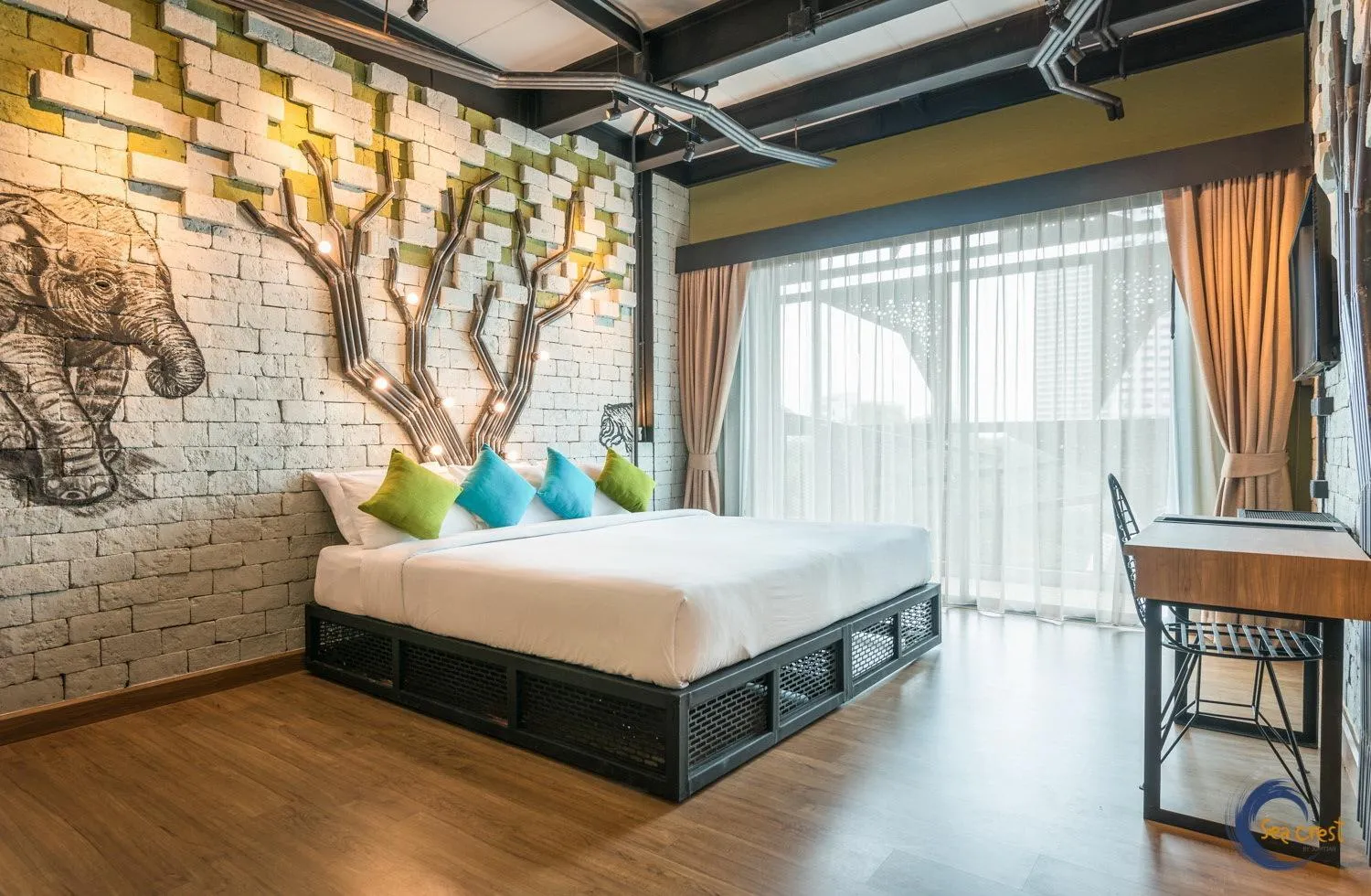 Photo of the whole room, Bed in Sea Crest by Jomtien