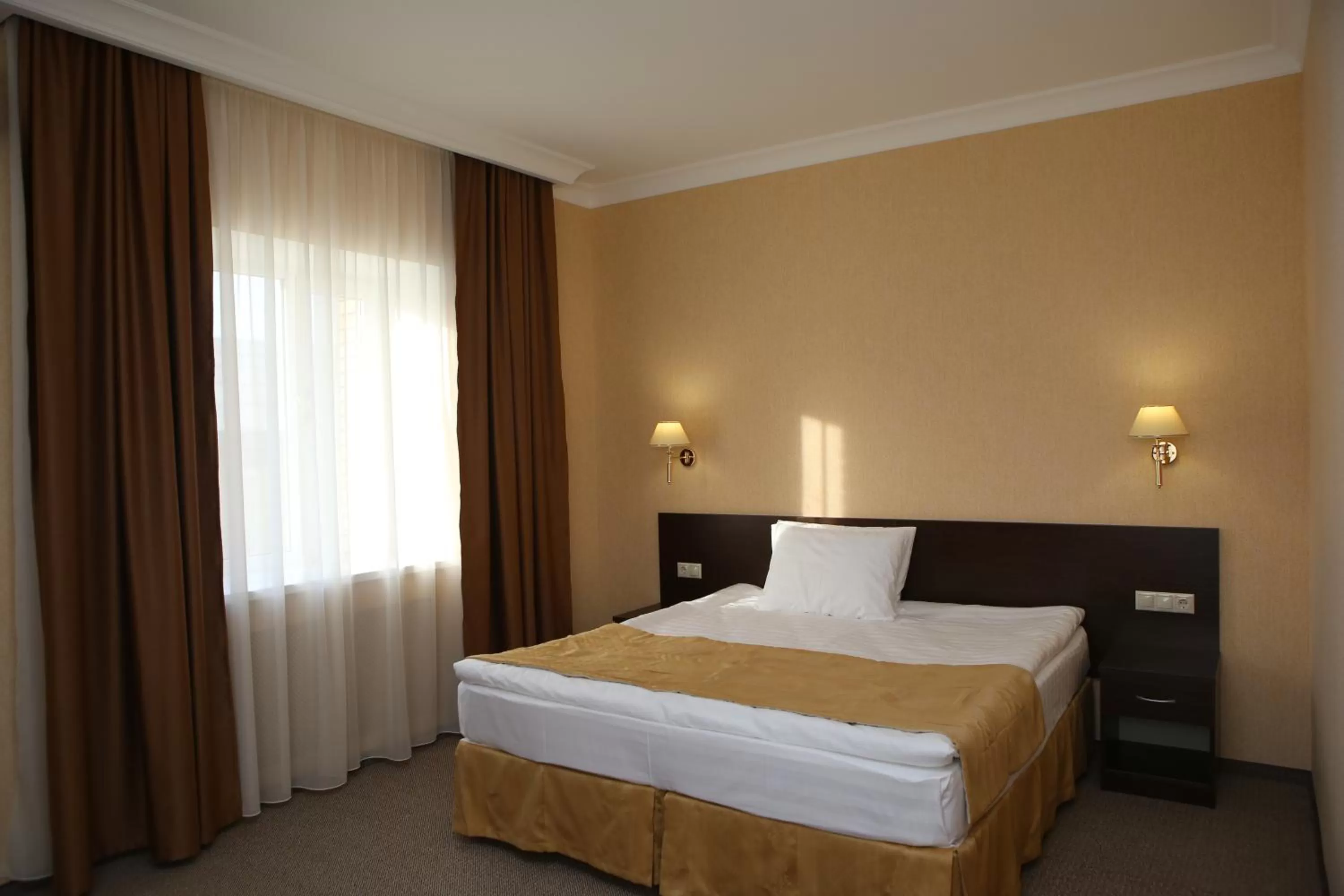 Bed, Room Photo in Hotel Aner