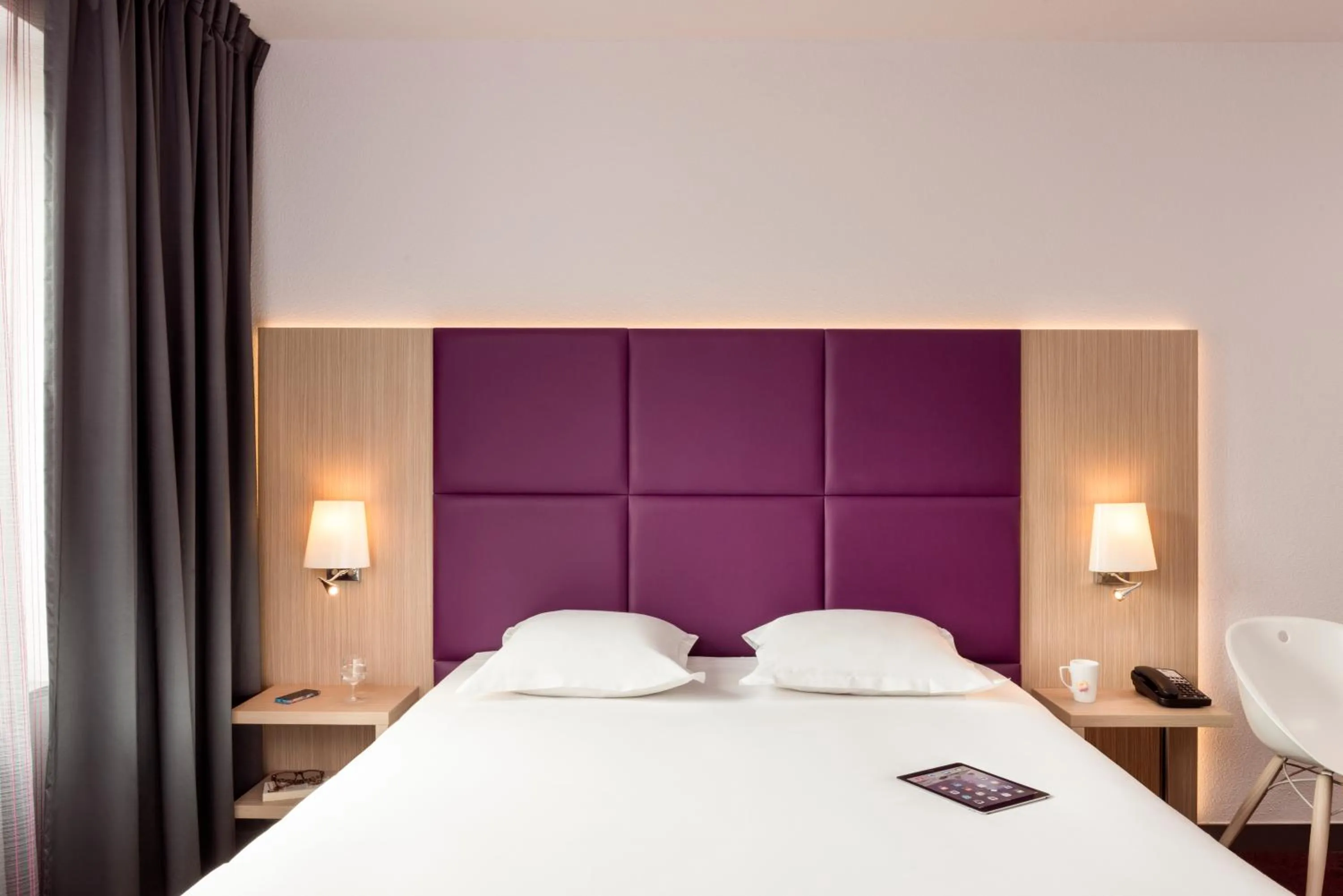 Bed in Aparthotel Adagio Paris Malakoff Chatillon