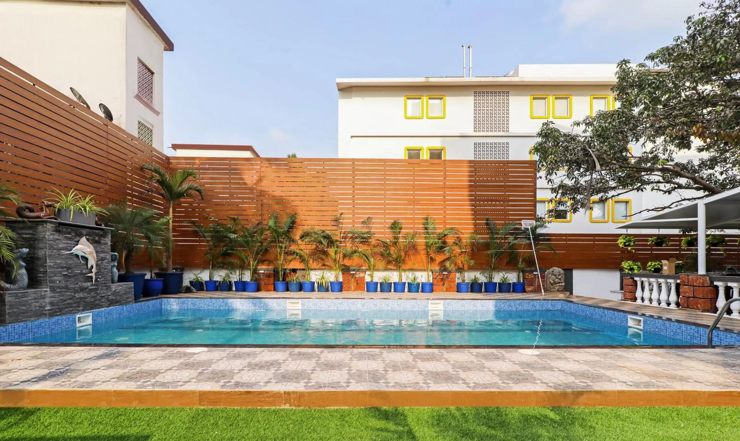 Treebo Premium Dona Eliza, 700 Meters From Calangute Beach