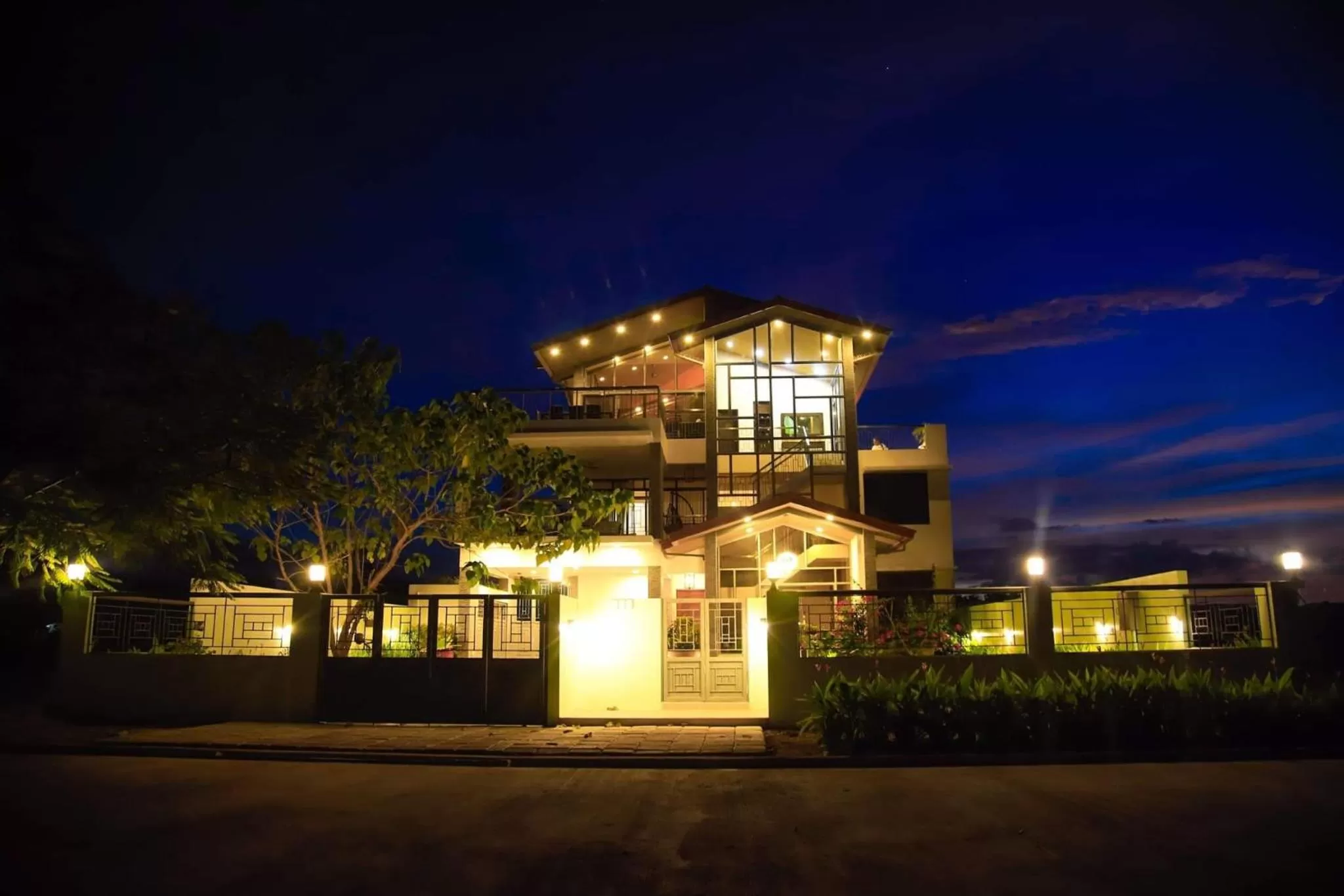 Property building in Bella Villa Coron