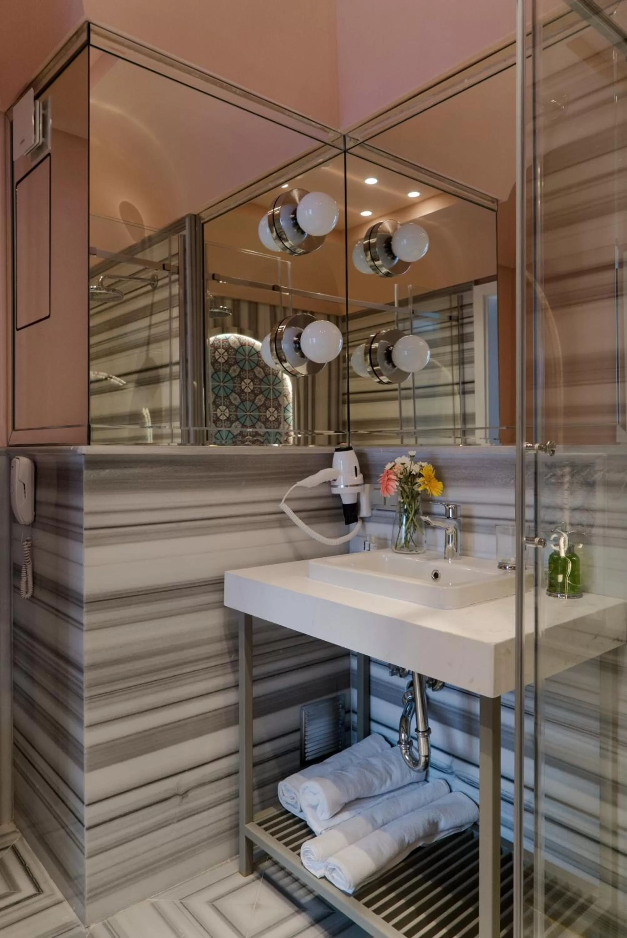 Bathroom in Magnova Vitality Boutique Hotel