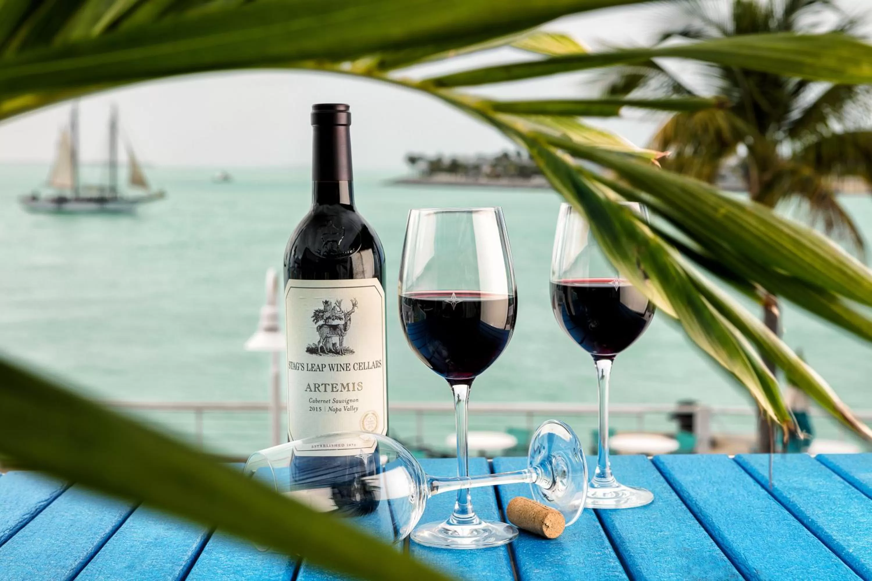 Alcoholic drinks in Opal Key Resort & Marina