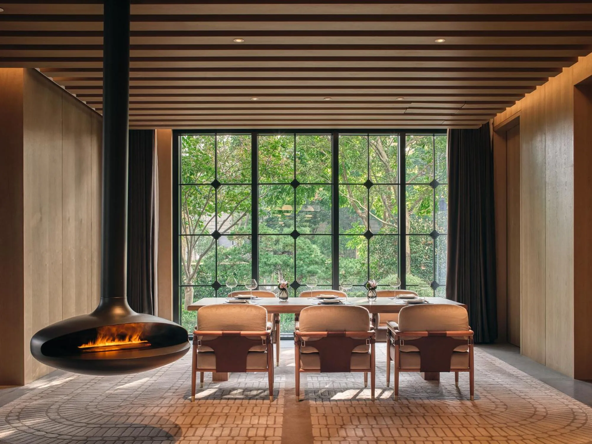 Restaurant/places to eat in Hotel Indigo Hangzhou Uptown,Close to Westlake , boutique design hotel with freeflow minibar