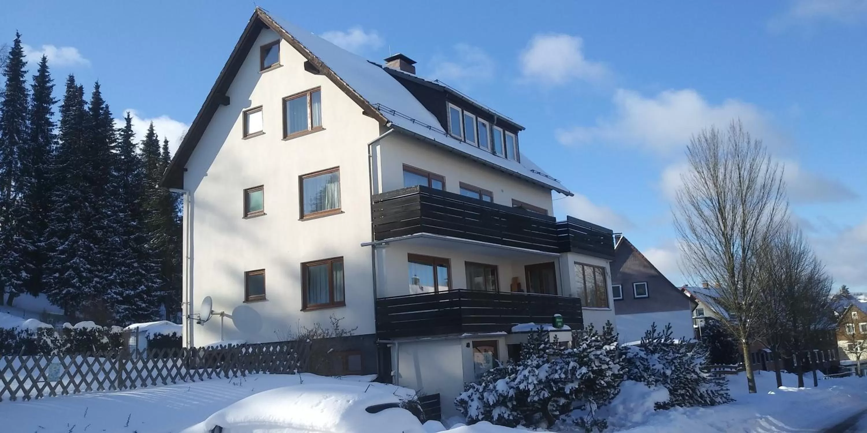 Property building in Orchidee Altenau