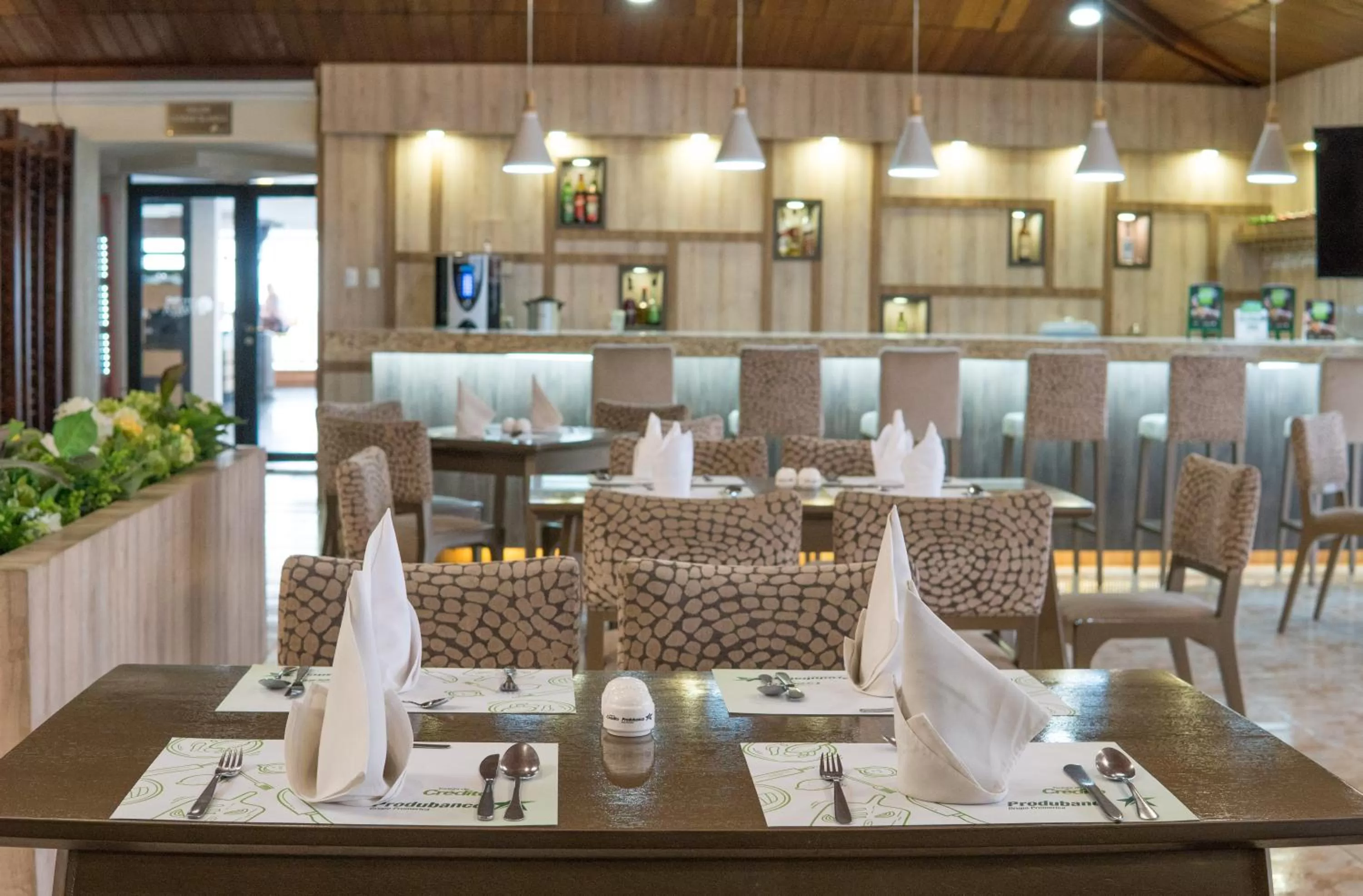 Restaurant/Places to Eat in Hotel Ajavi
