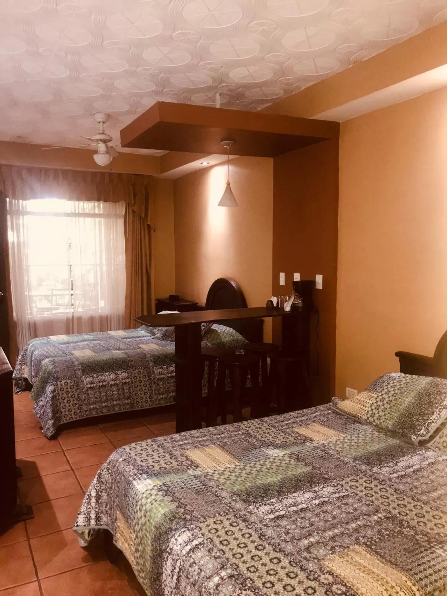 Bed in Melrost Airport Bed & Breakfast