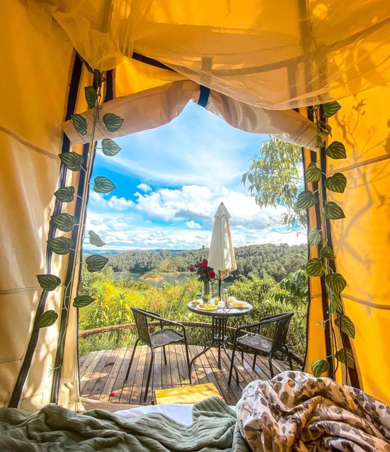 Lake view in Levit Glamping - Hotel Guatapé ADULTS ONLY