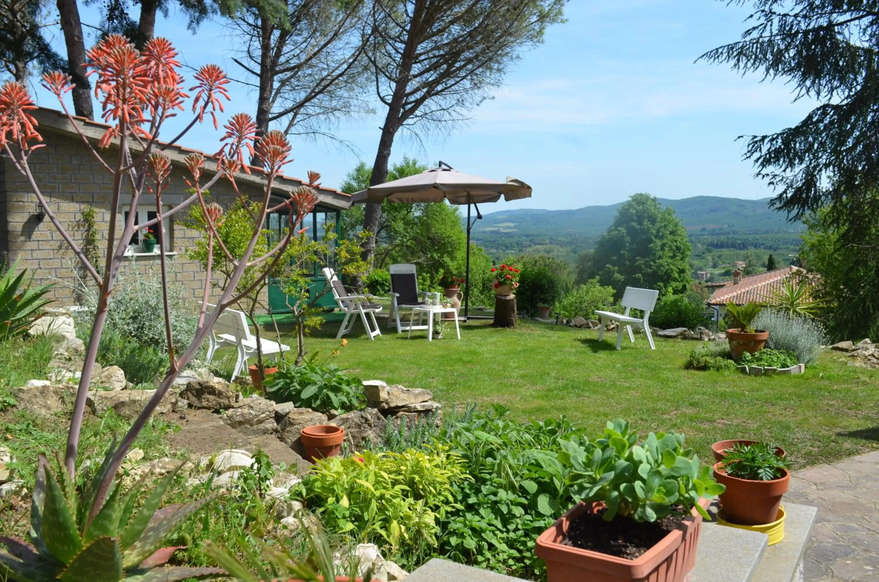 Patio in Bed and Breakfast Romantica Evasione