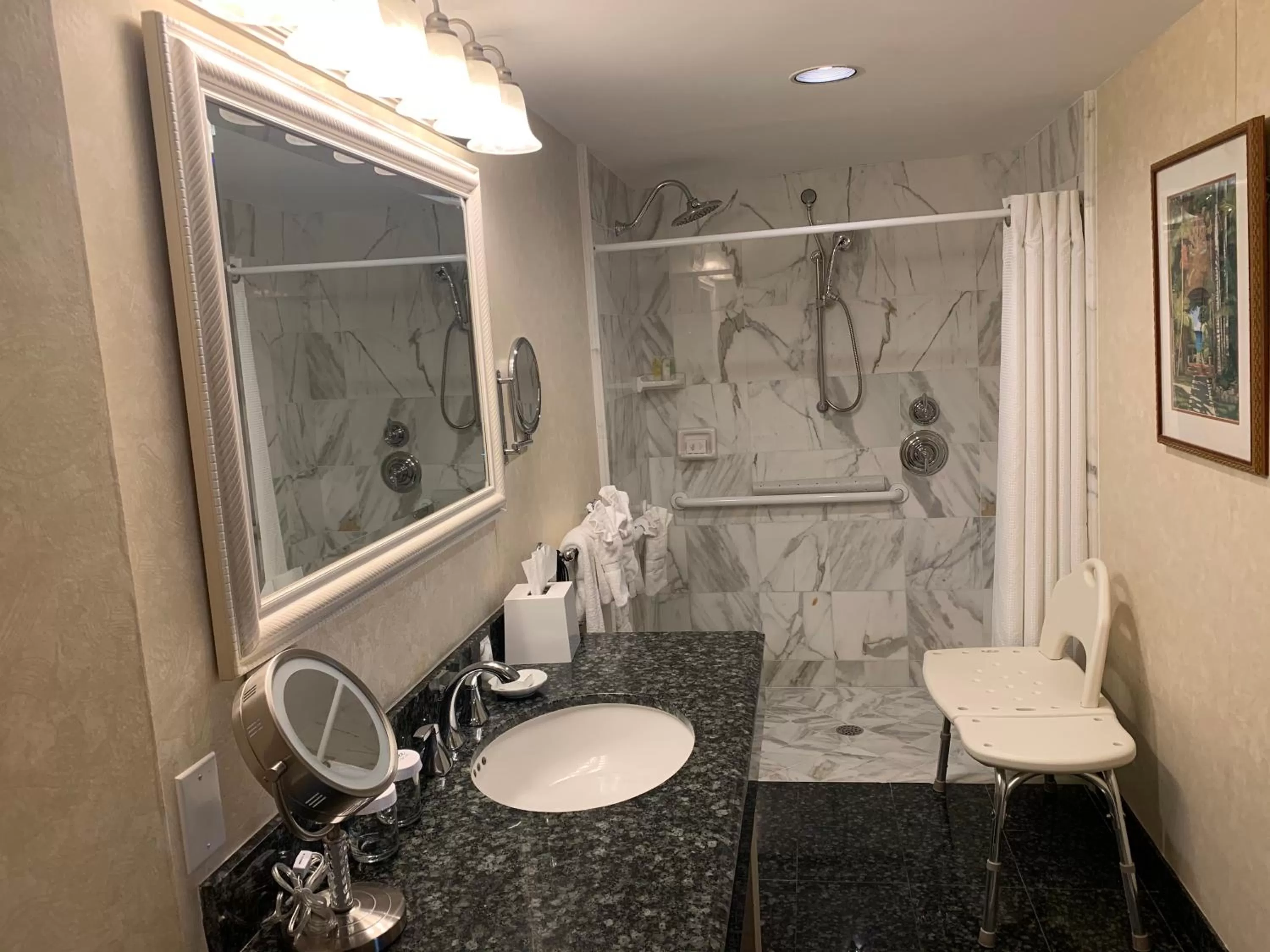 Shower in The Lago Mar Beach Resort and Club