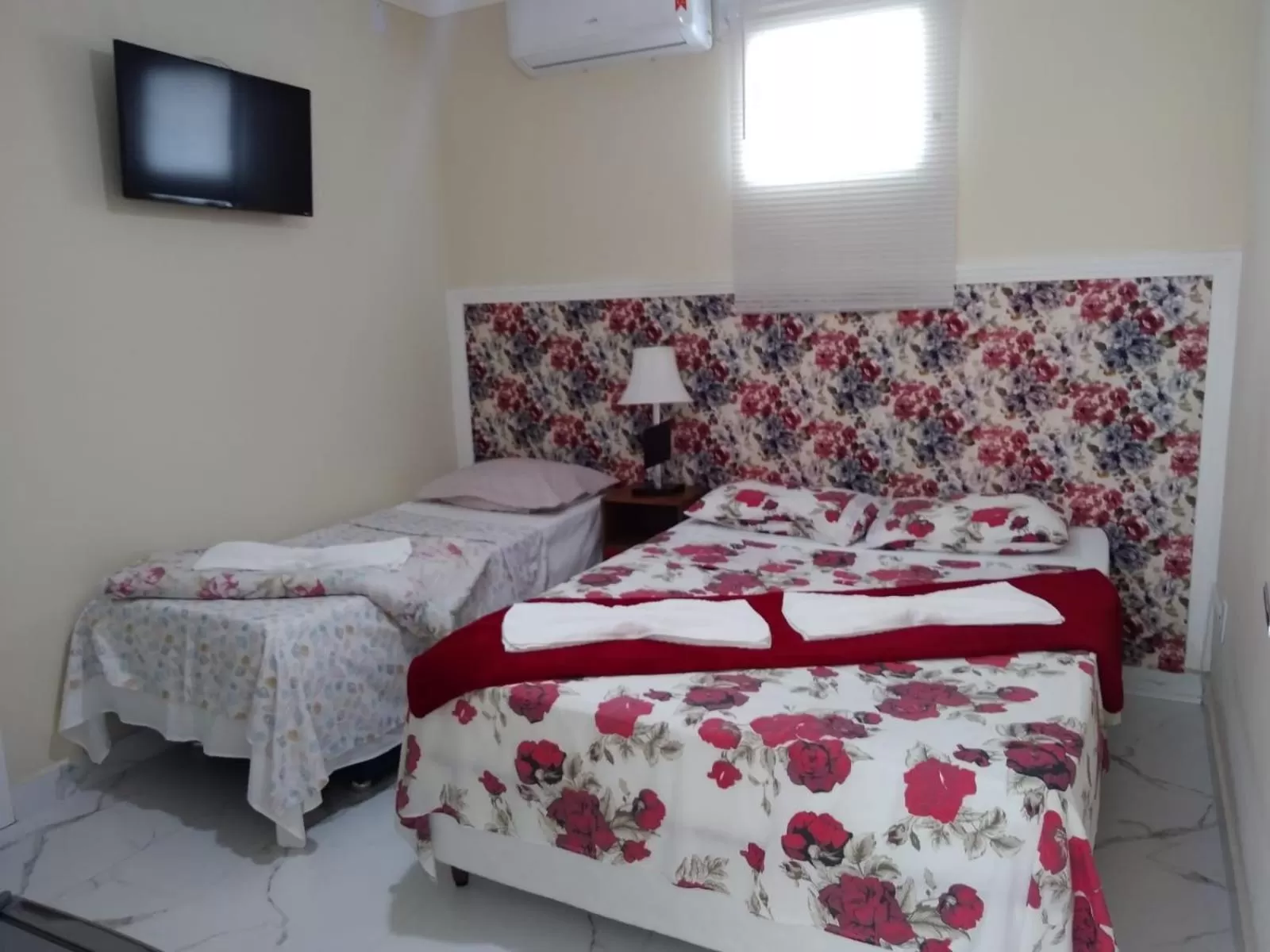 Standard Triple Room in Pousada Cavalero