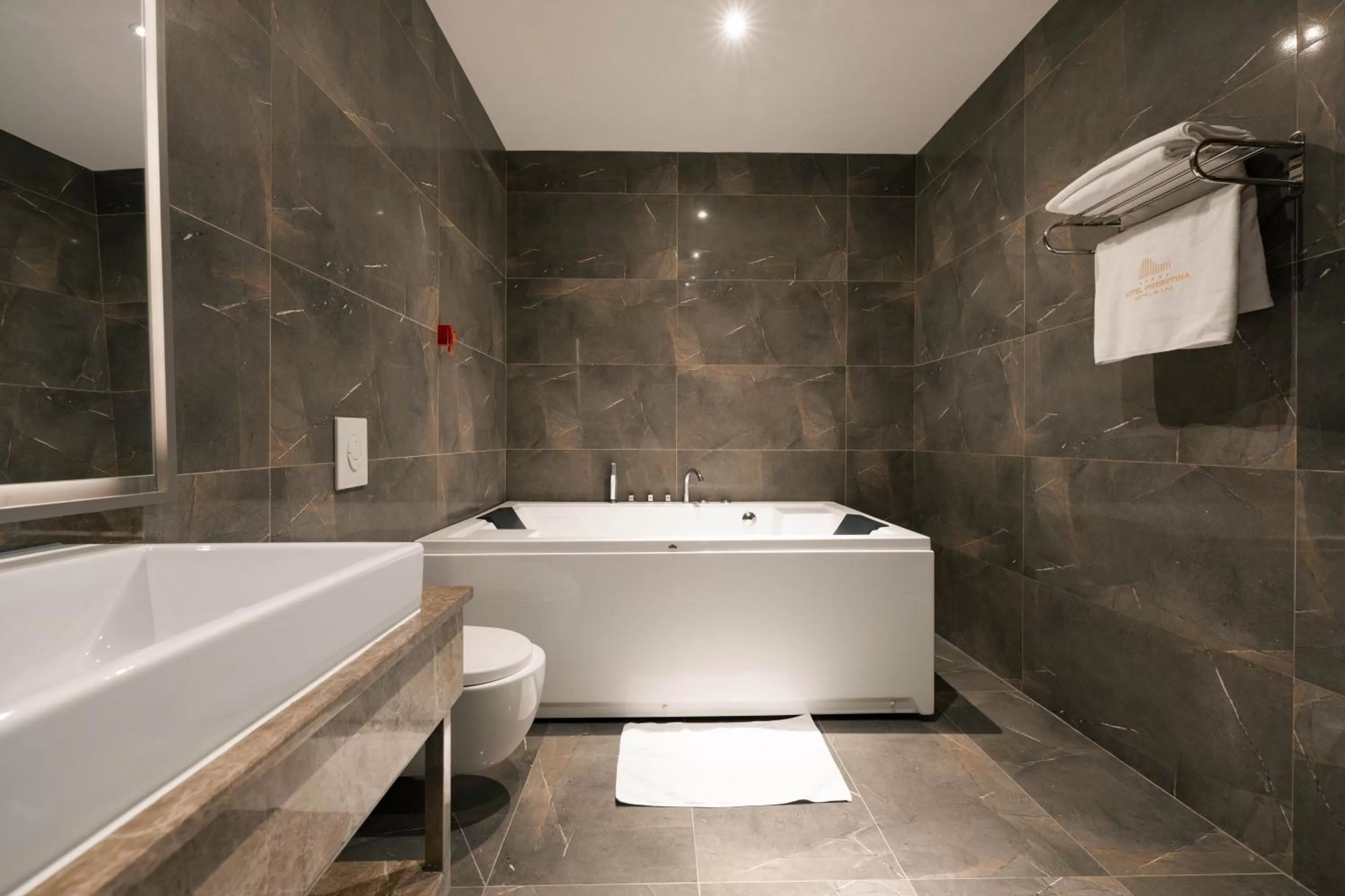 Bathroom in Hotel Prishtina