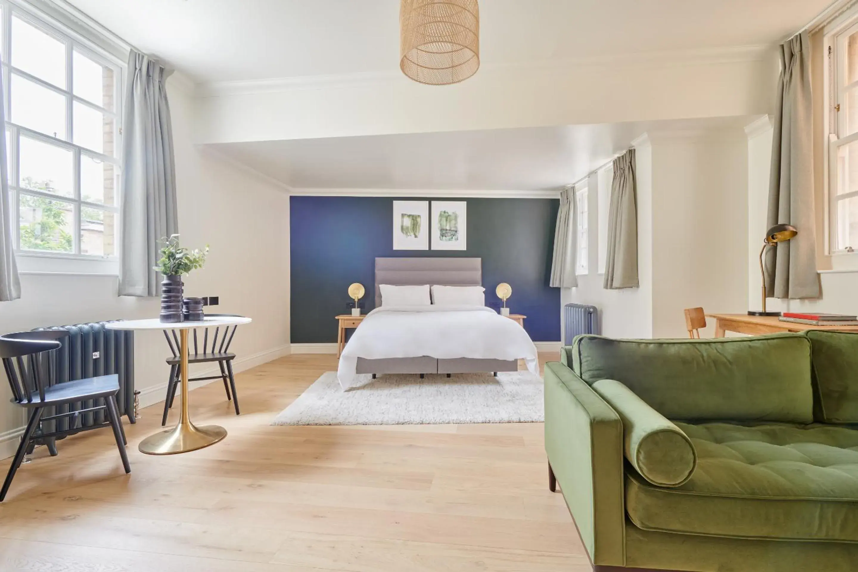 Queen Suite in Chelsea Green Hotel, Sonder by Marriott Bonvoy Queen Suite in Chelsea Green Hotel, Sonder by Marriott Bonvoy