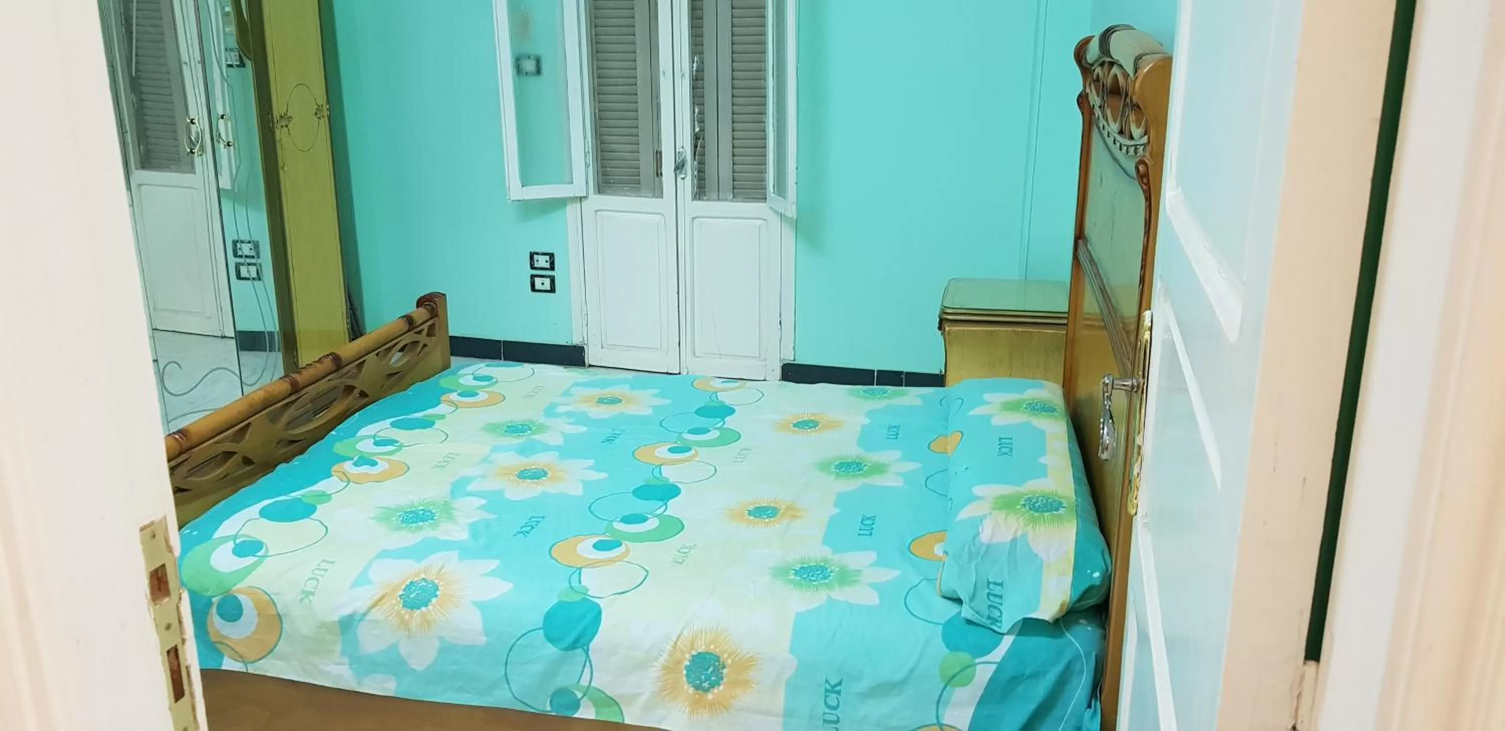 Bedroom, Bed in Taharka Nubian House