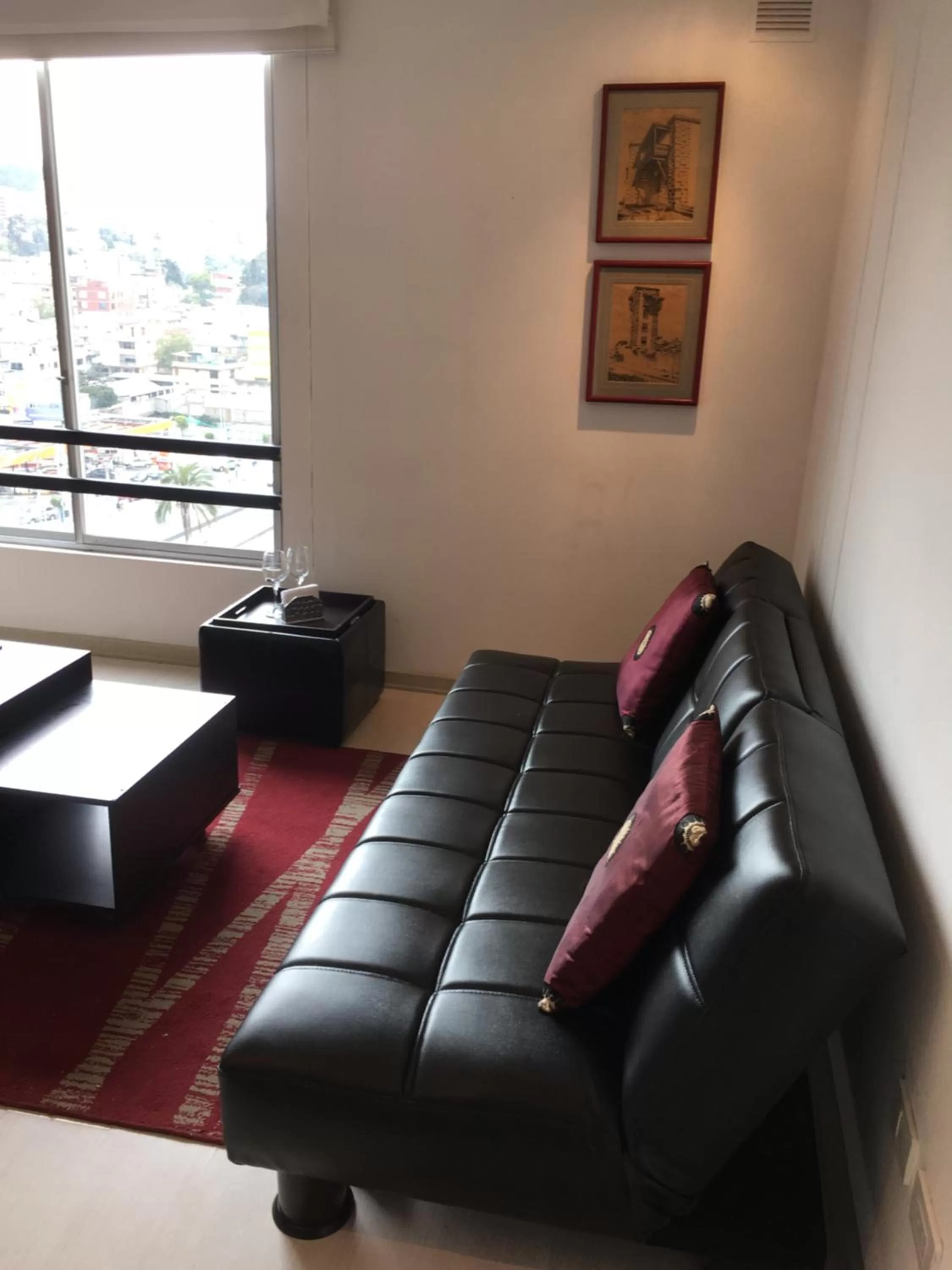 Living room, Seating Area in Suites Parque Real