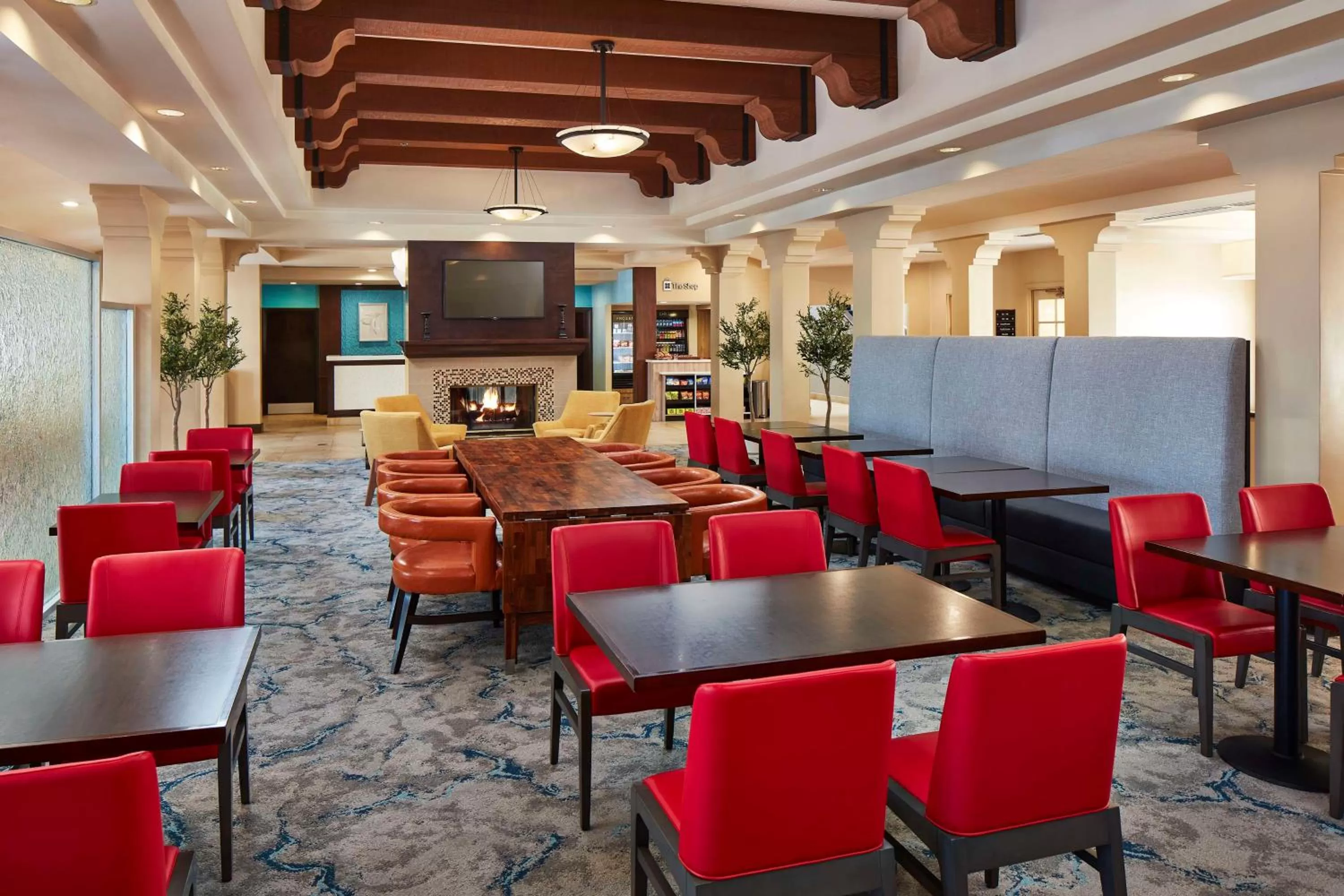 Breakfast in Hilton Garden Inn Valencia Six Flags