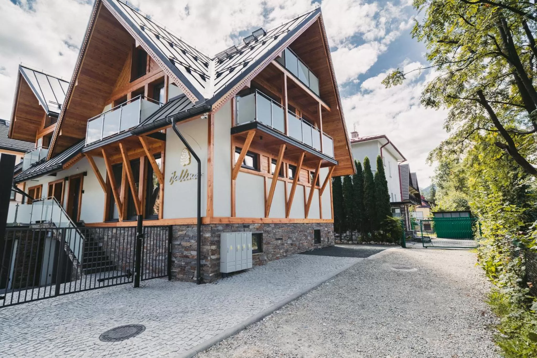 Property building in Apartamenty Jedlina