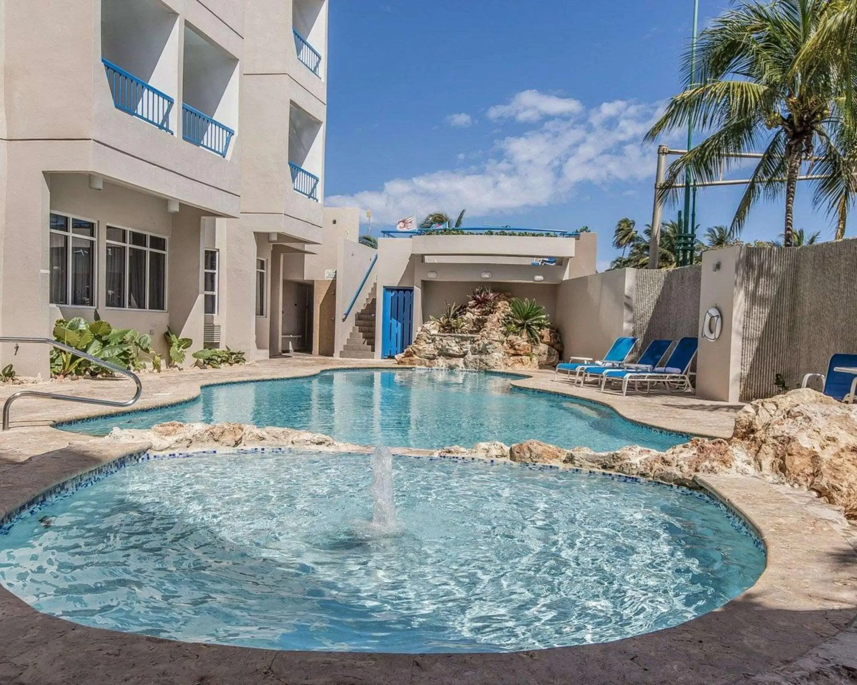 Comfort Inn & Suites Comfort Inn & Suites