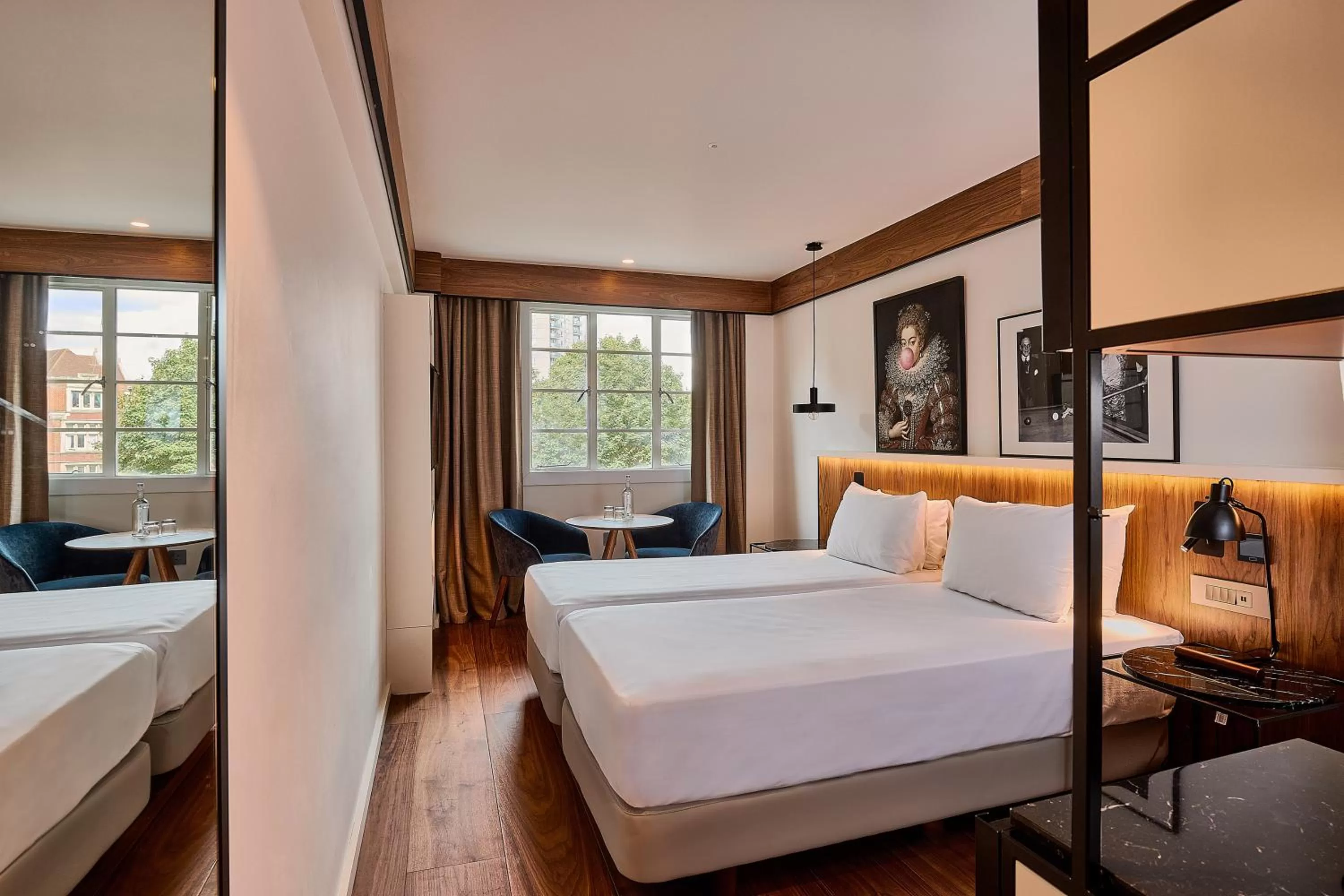 Bed in Melia White House Hotel