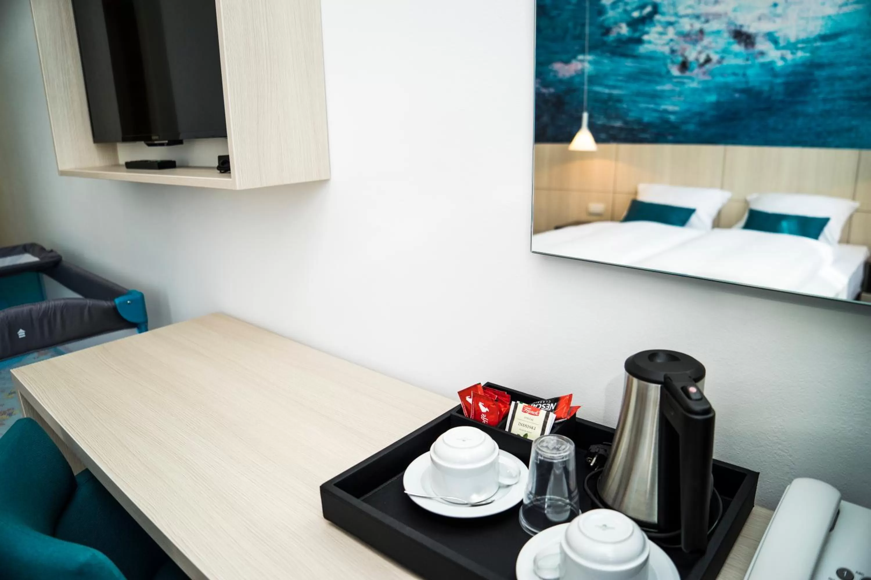 Photo of the whole room, Coffee/Tea Facilities in Hotel Kapetanovina