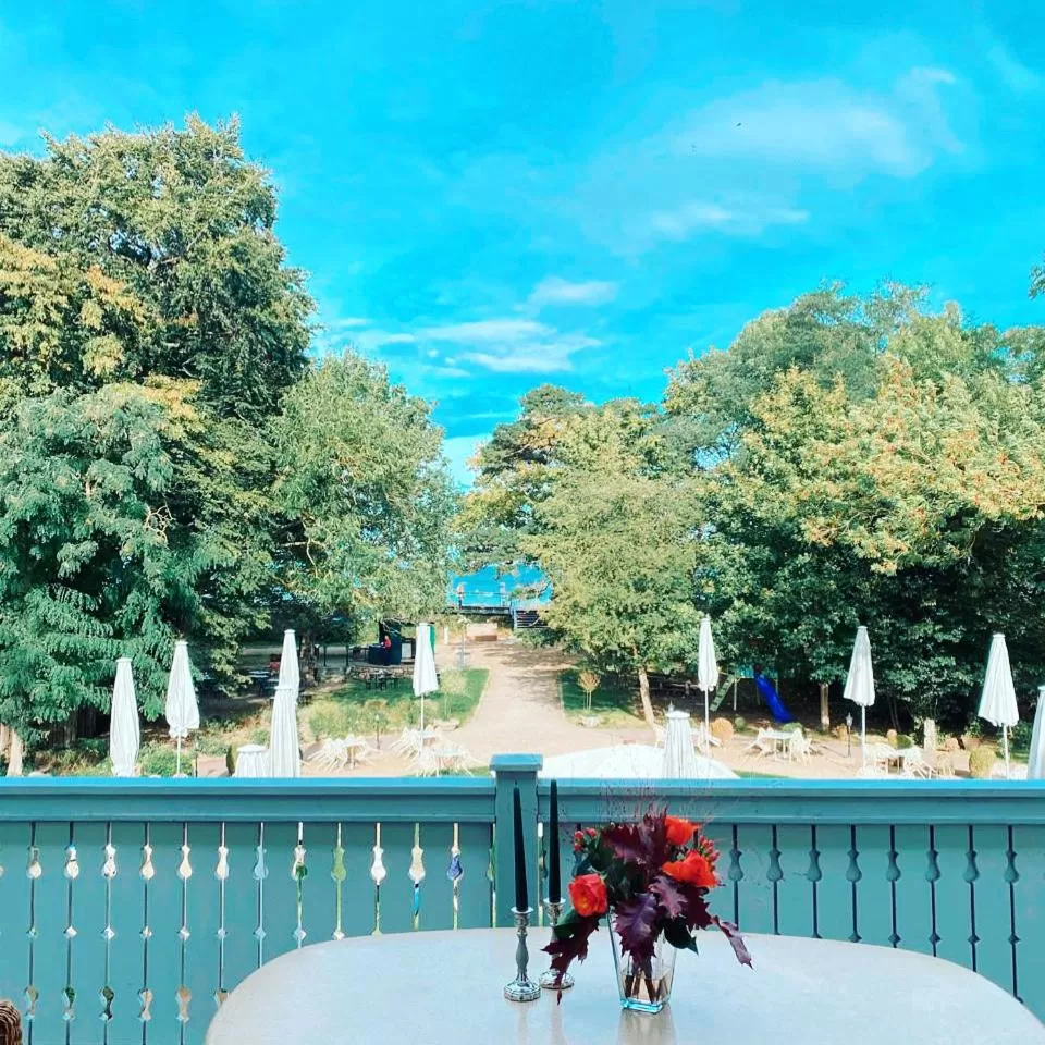 One-Bedroom Suite with Ocean View in Villa Seebach