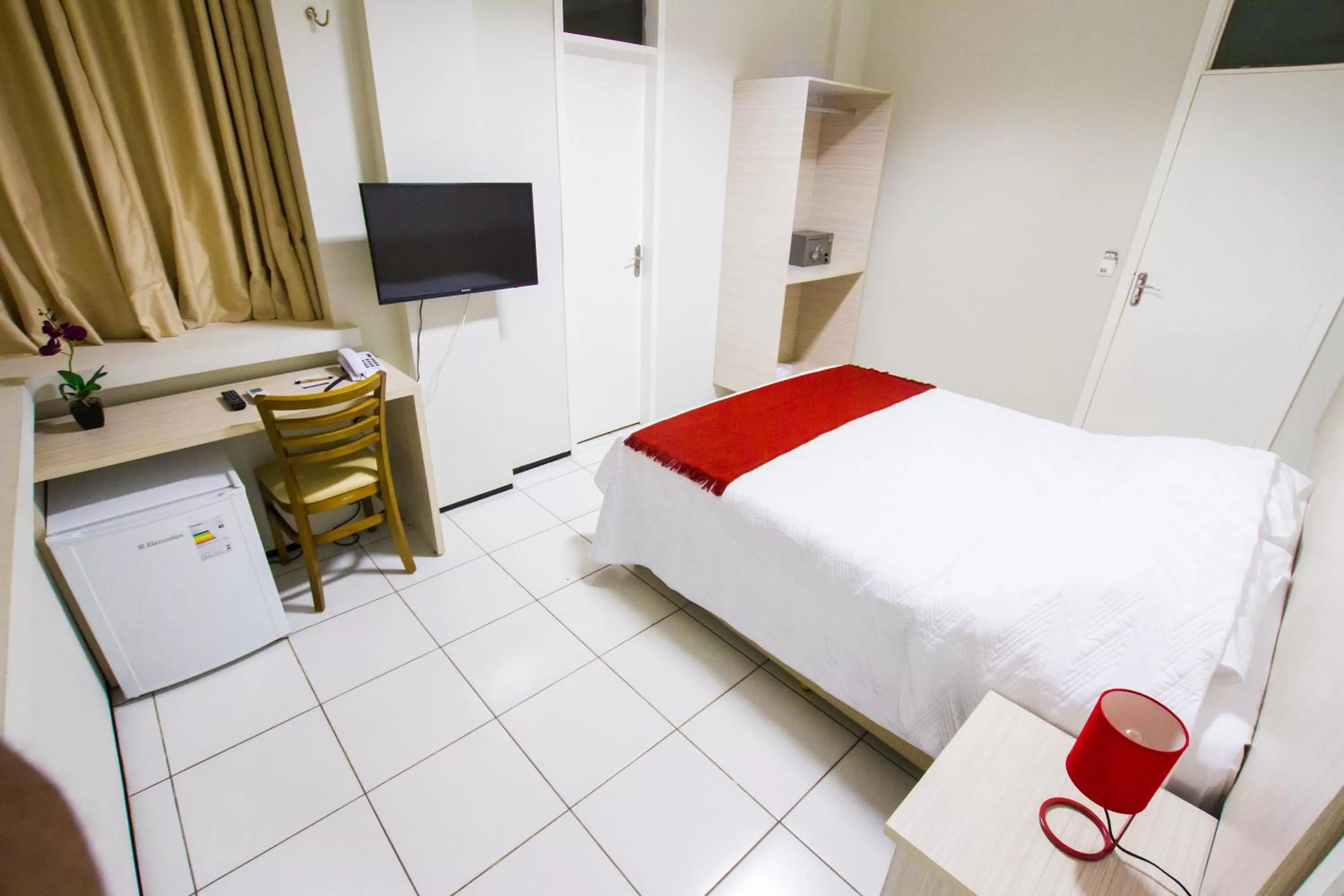 Photo of the whole room, Bed in Holiday Hotel Picos