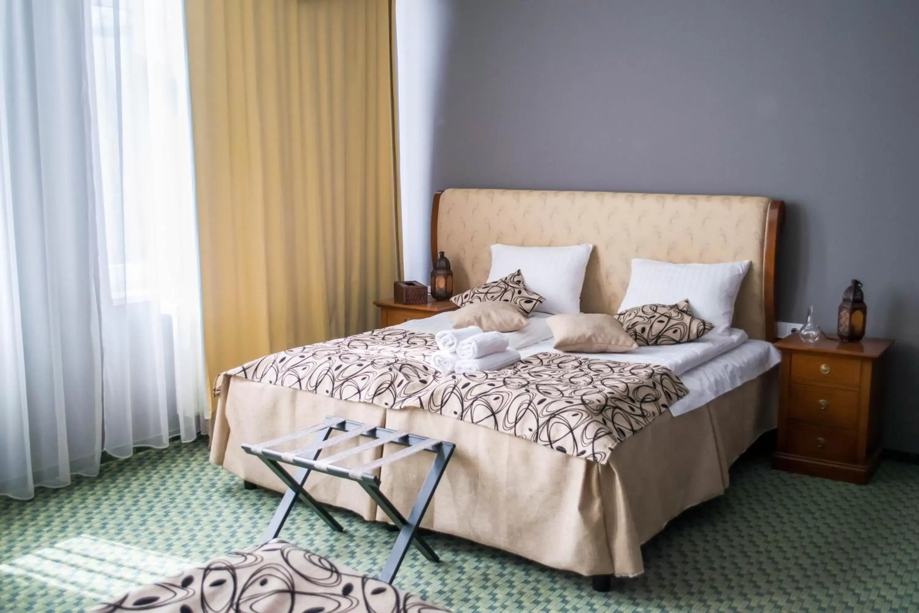 Superior Queen Room with Two Queen Beds in Petra Hotel Superior Queen Room with Two Queen Beds in Petra Hotel