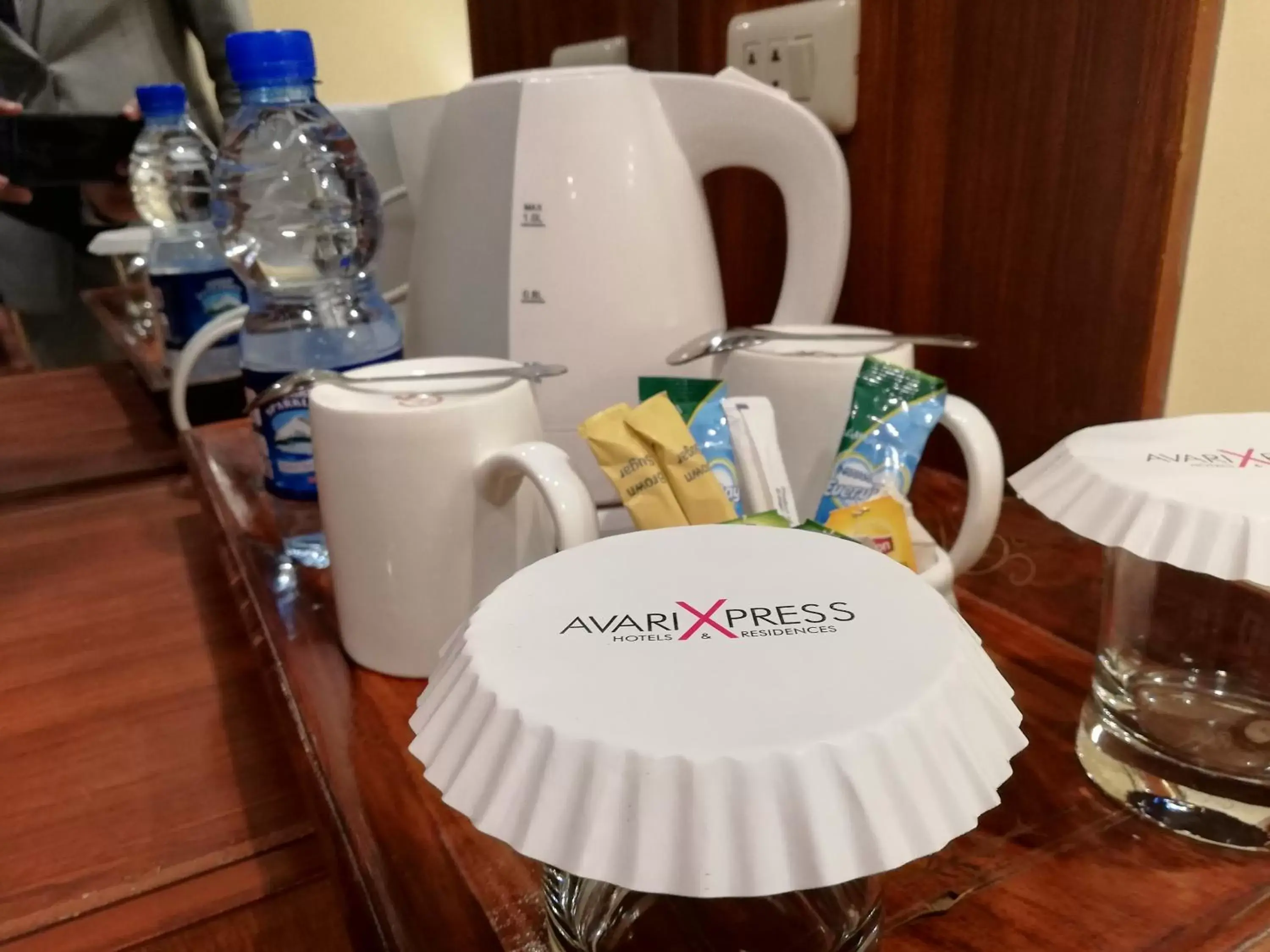 Deluxe Queen Room - single occupancy in Avari Xpress Faisalabad Deluxe Queen Room - single occupancy in Avari Xpress Faisalabad