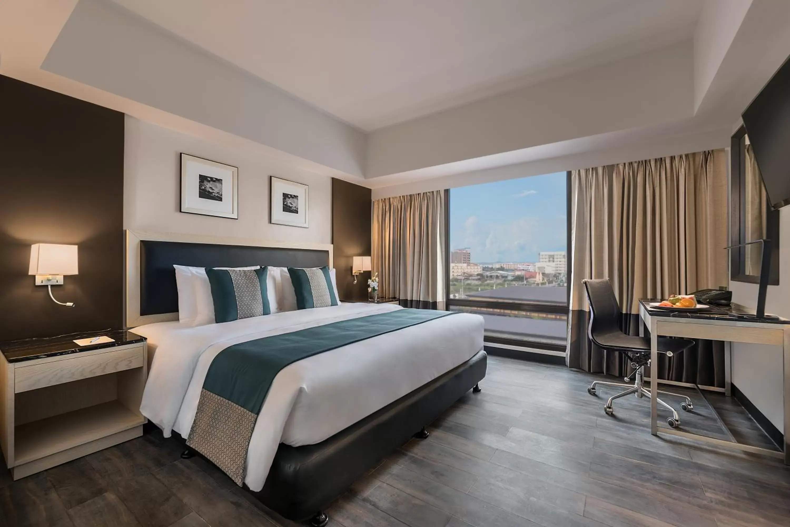 Deluxe Double Room - single occupancy in Seda Atria Deluxe Double Room - single occupancy in Seda Atria