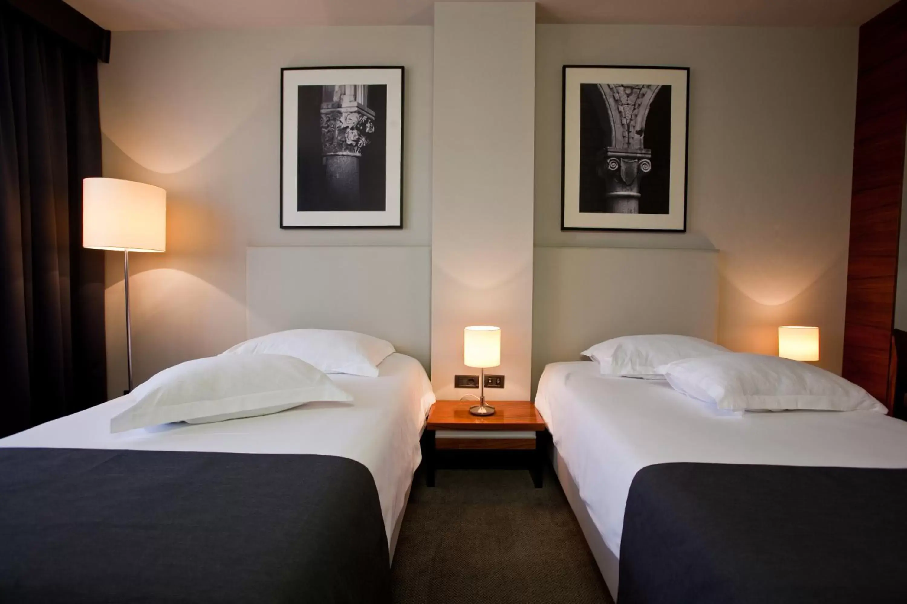 Standard Double or Twin Room in Hotel Atrium Standard Double or Twin Room in Hotel Atrium