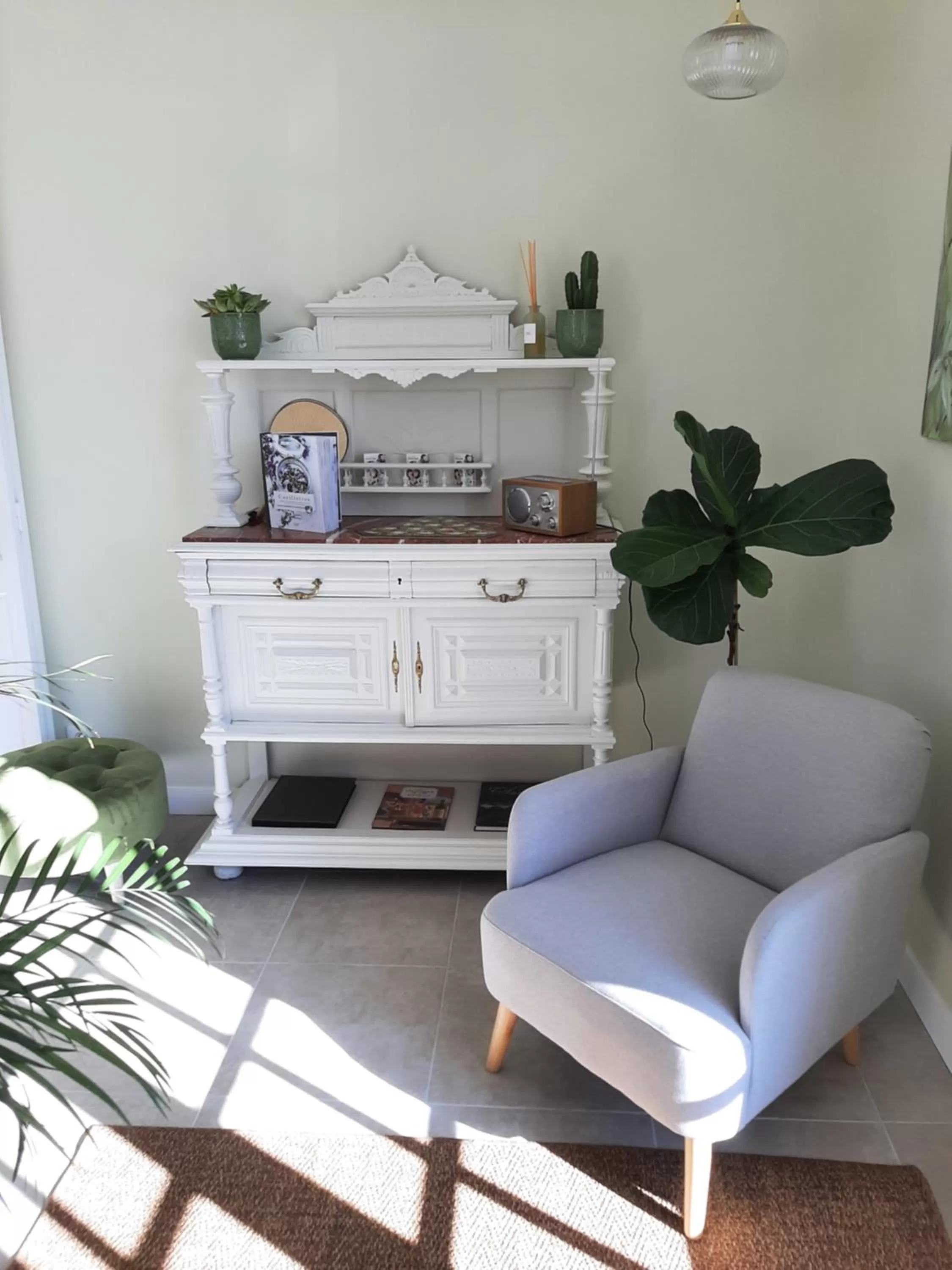 Living room, Kitchen/Kitchenette in Maison Coqueréaumont