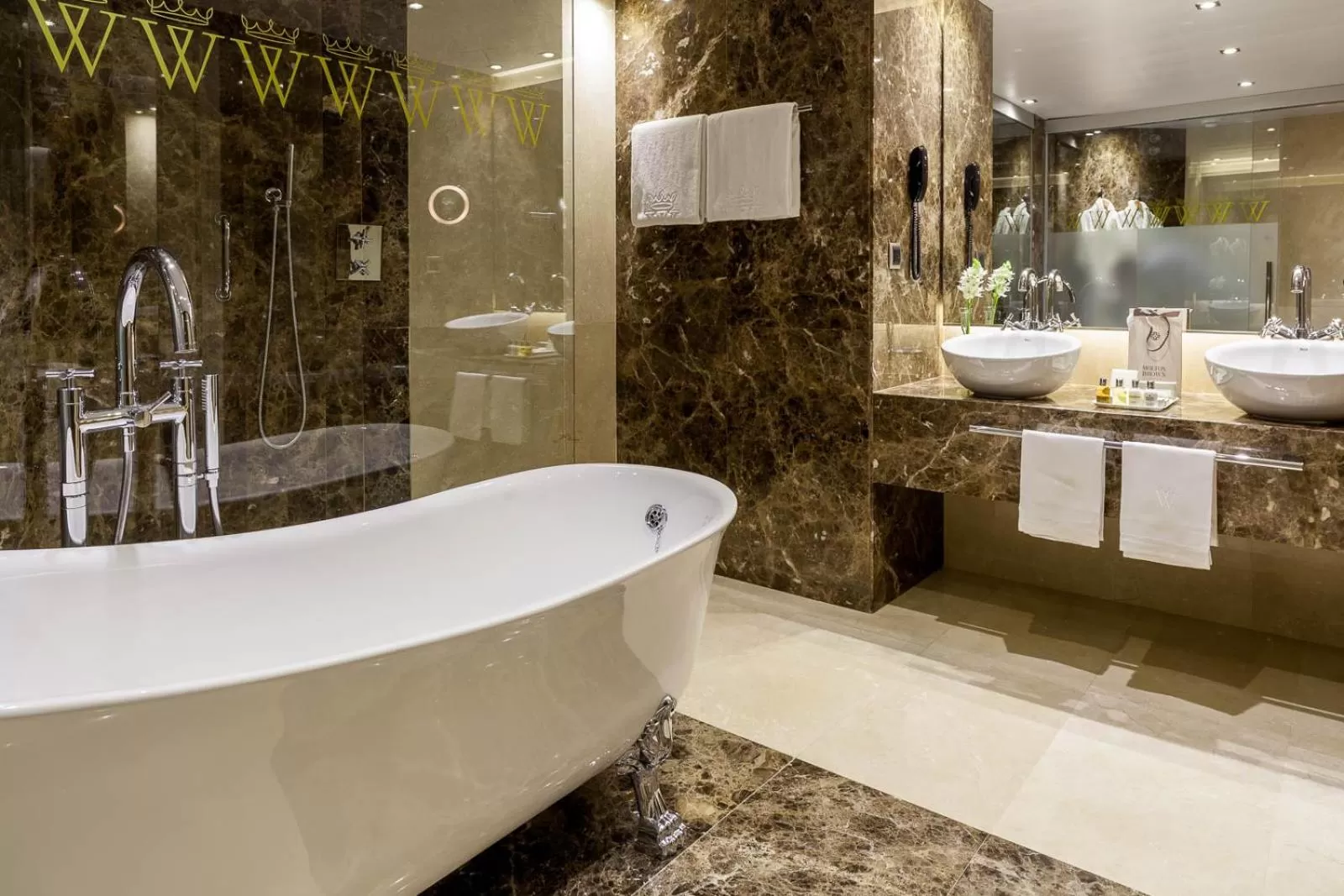 Bathroom in Wellington Hotel & Spa Madrid