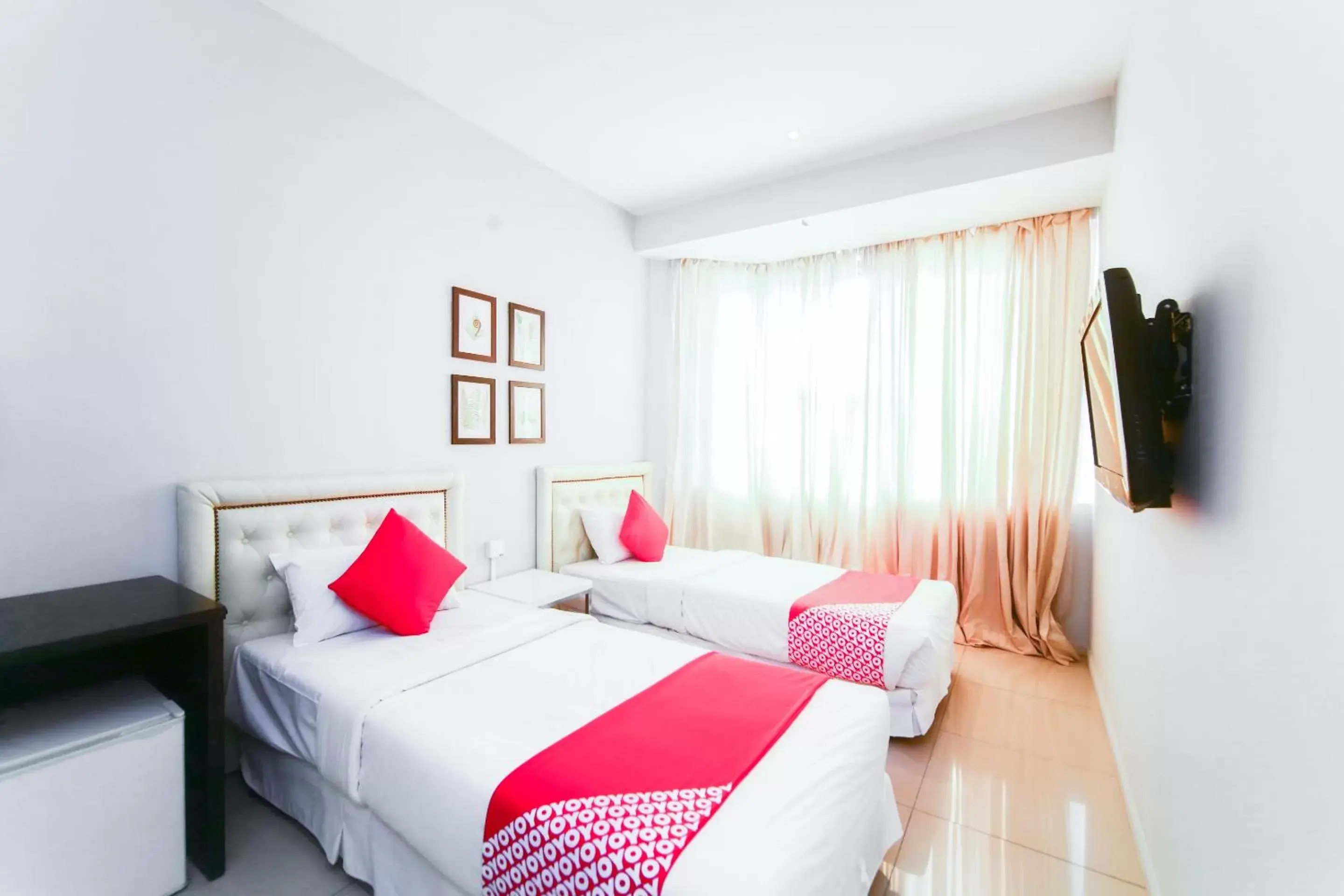 Deluxe Twin Room in OYO 777 Epal Hotel Deluxe Twin Room in OYO 777 Epal Hotel