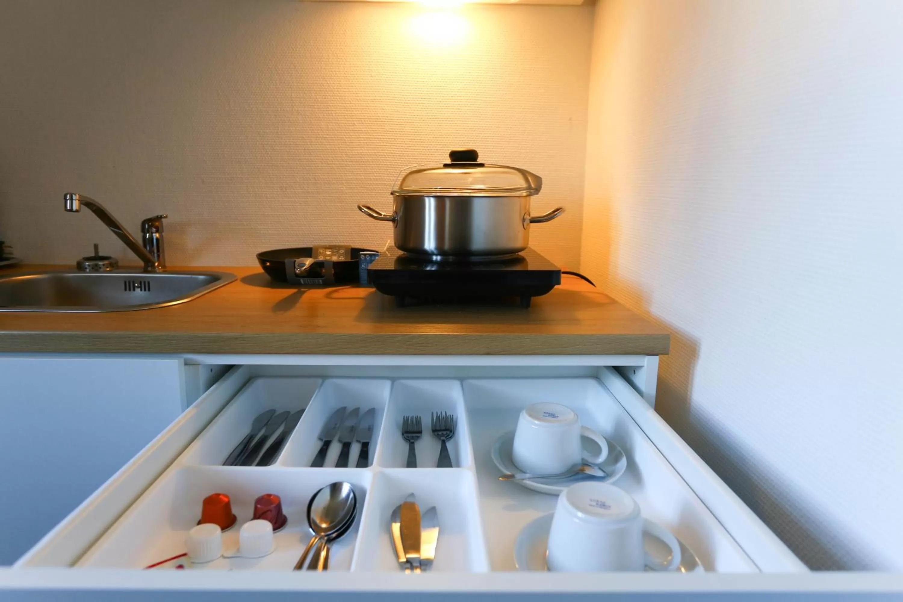 Kitchen or kitchenette in Parkhotel Forsthaus