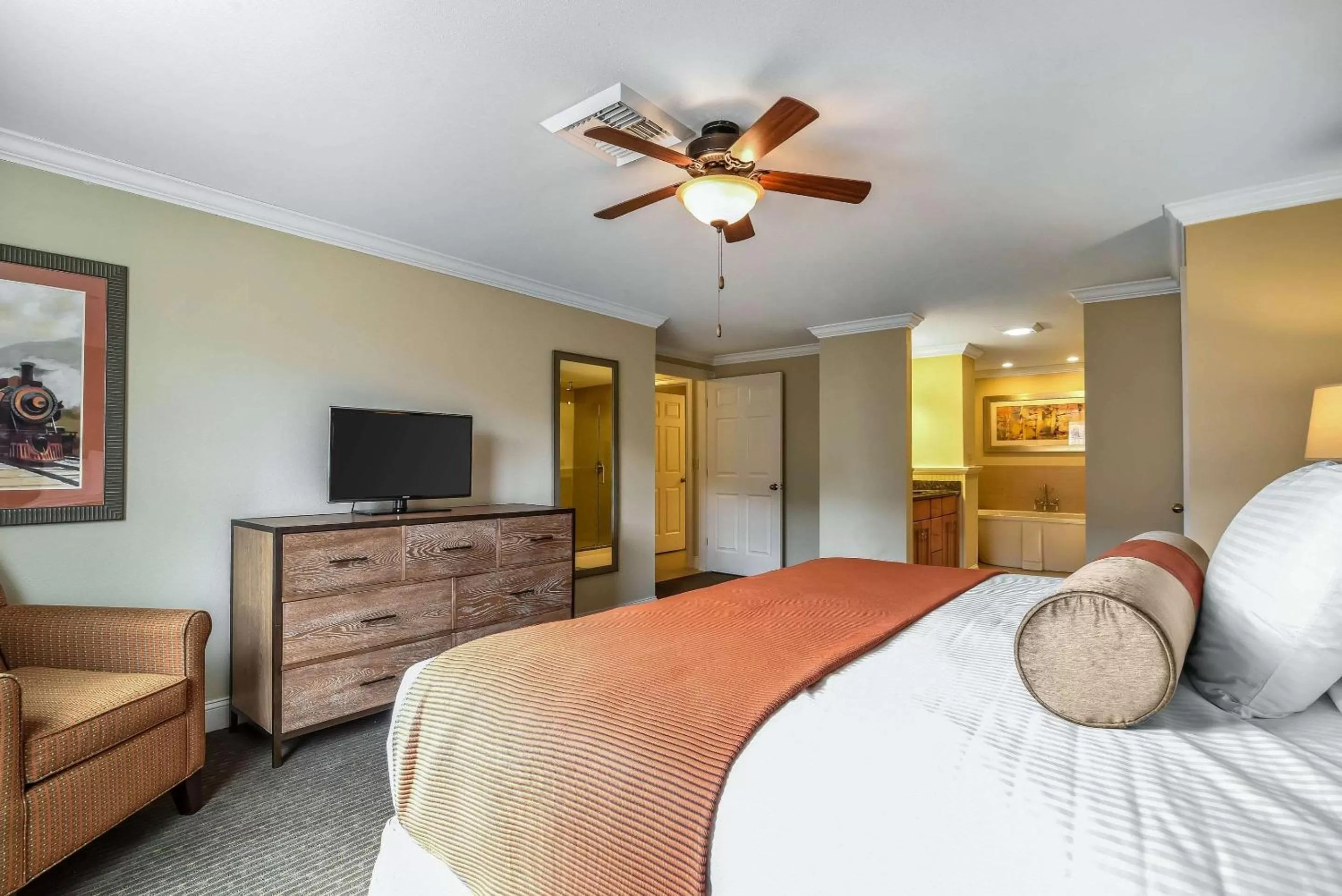Two Bedroom Suite in Bluegreen Vacations South Mountain, an Ascend Collection Resort