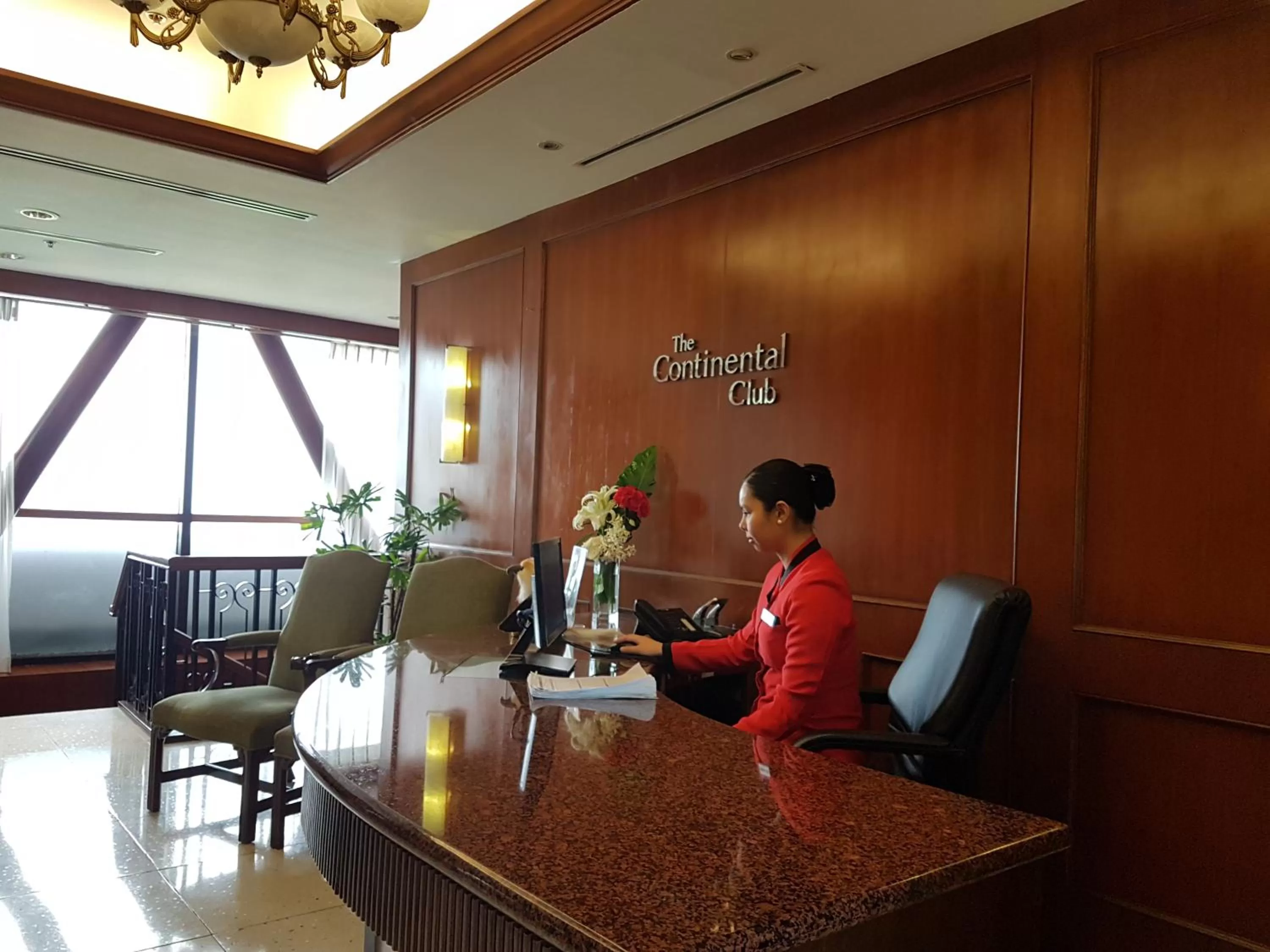 Staff in Marco Polo Plaza Cebu