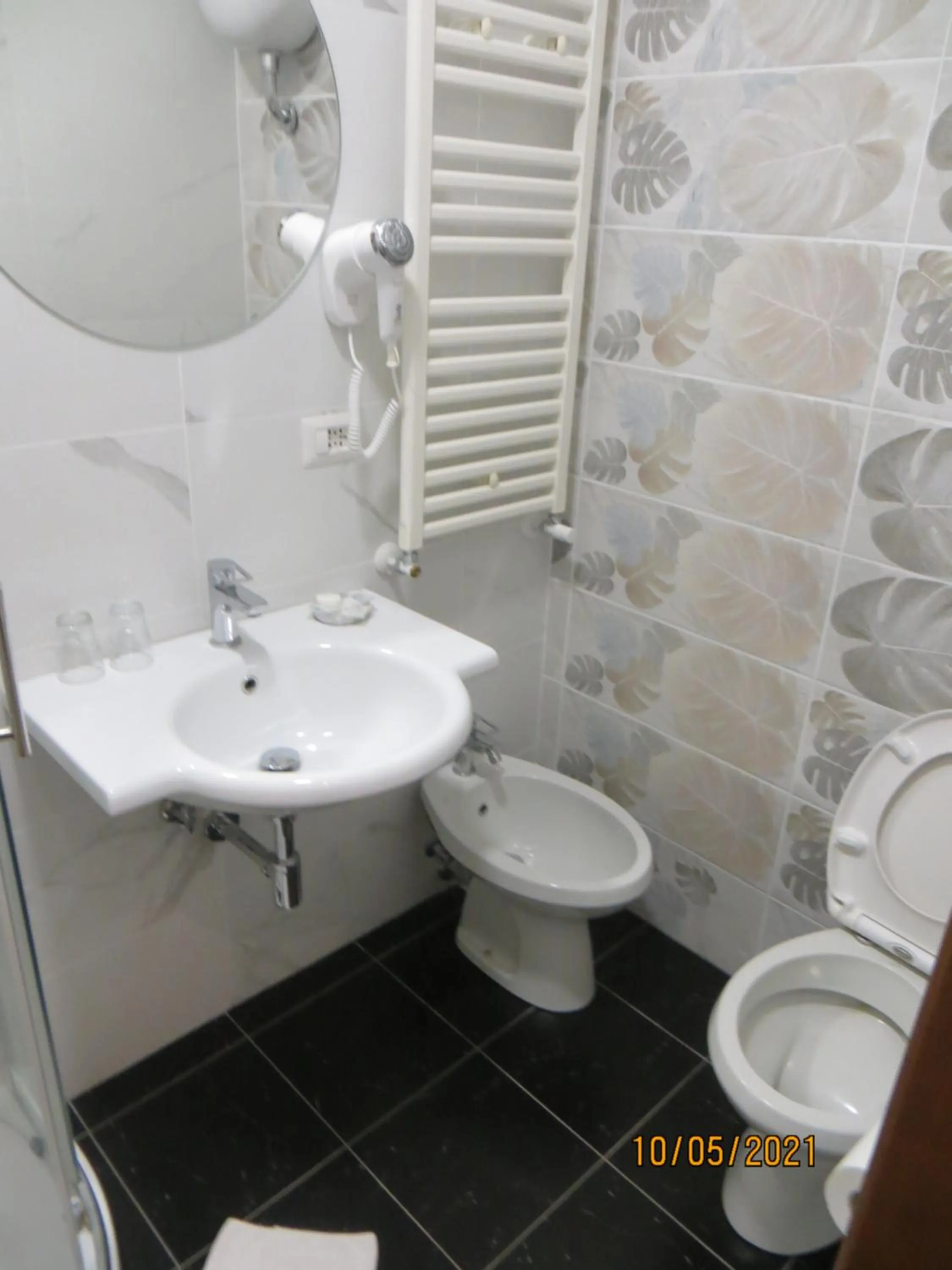 Bathroom in Hotel Silva