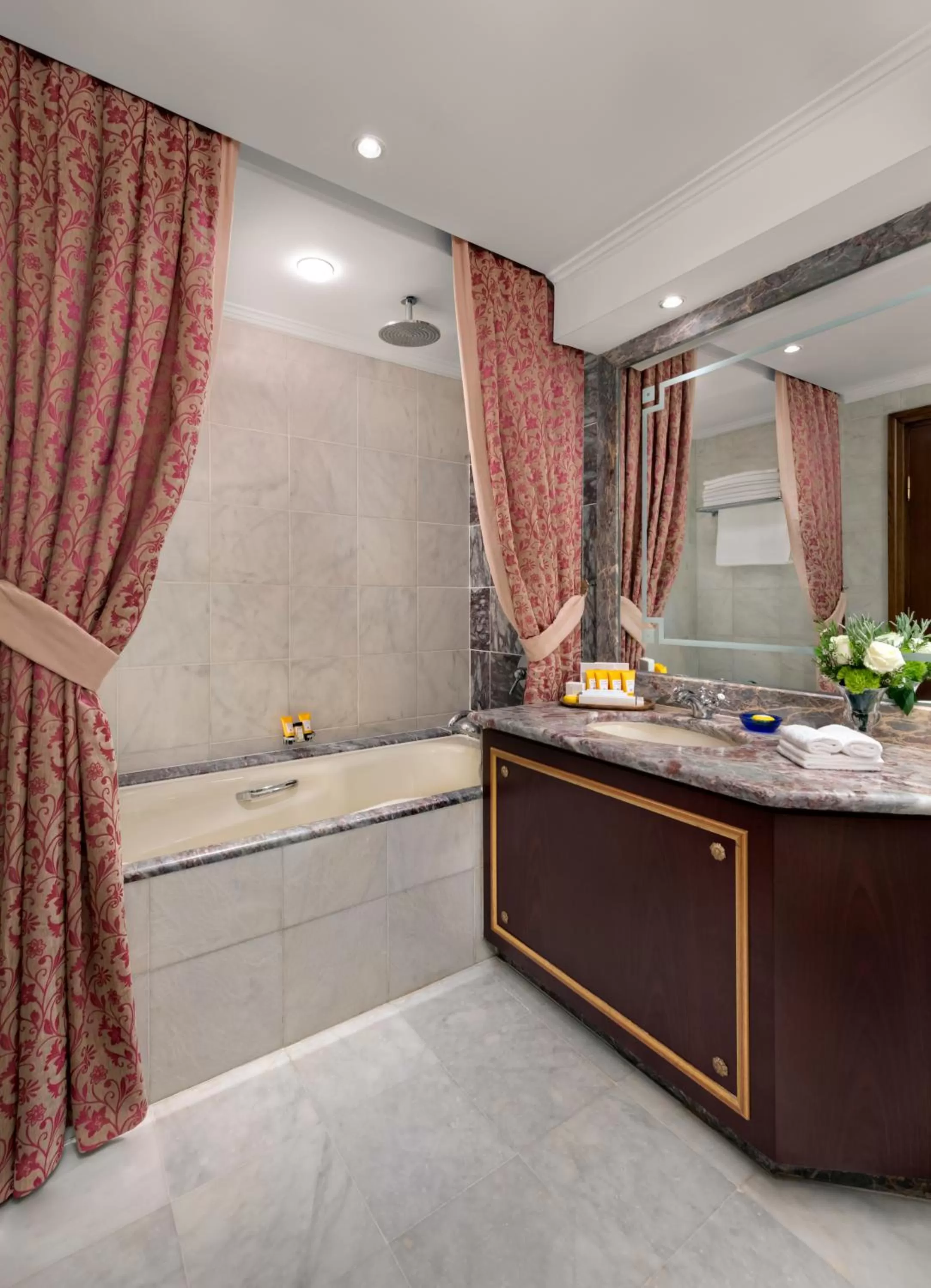 Harem Suite in Çırağan Palace Kempinski Istanbul