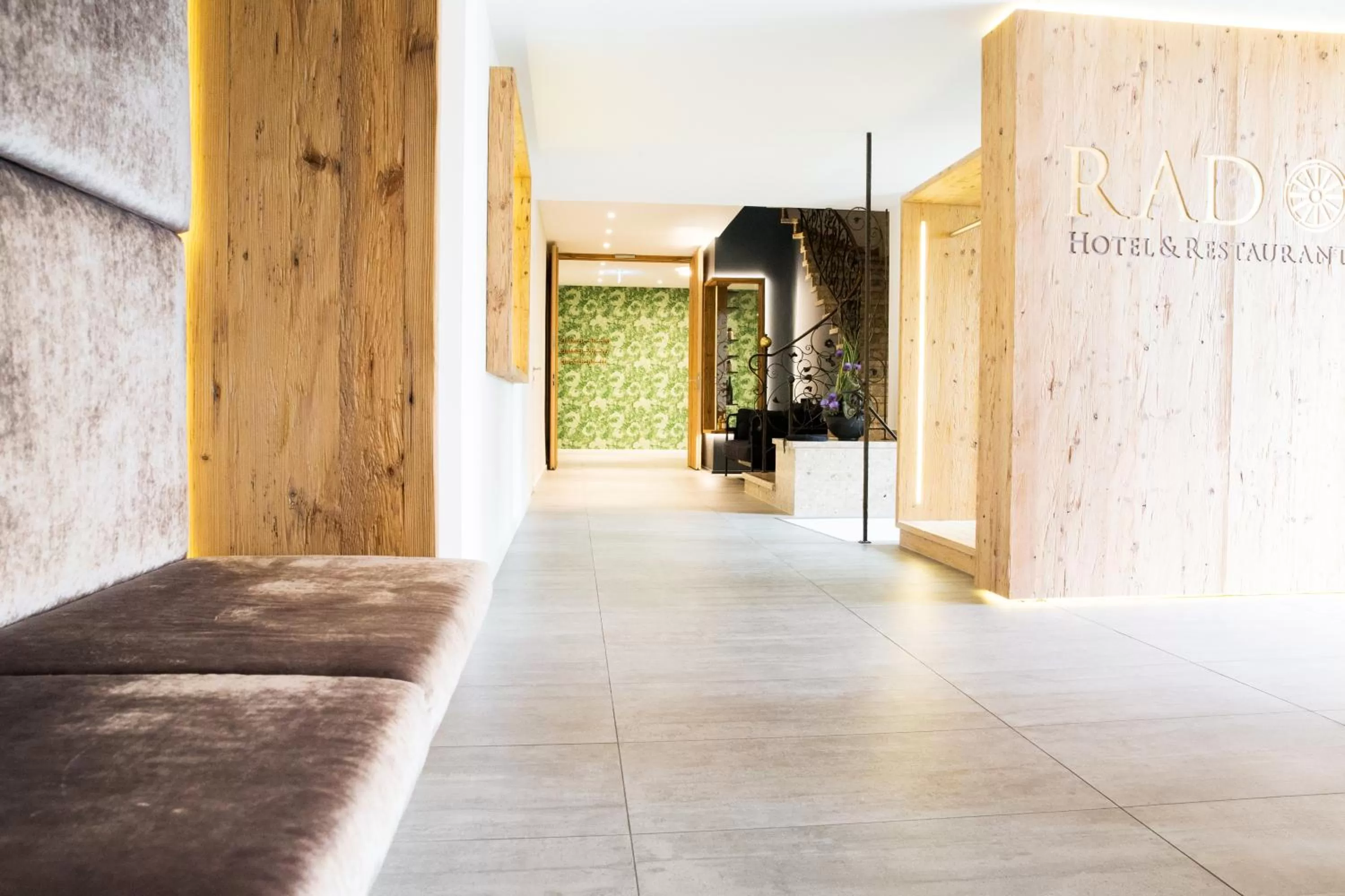 Lobby or reception in Hotel Rad