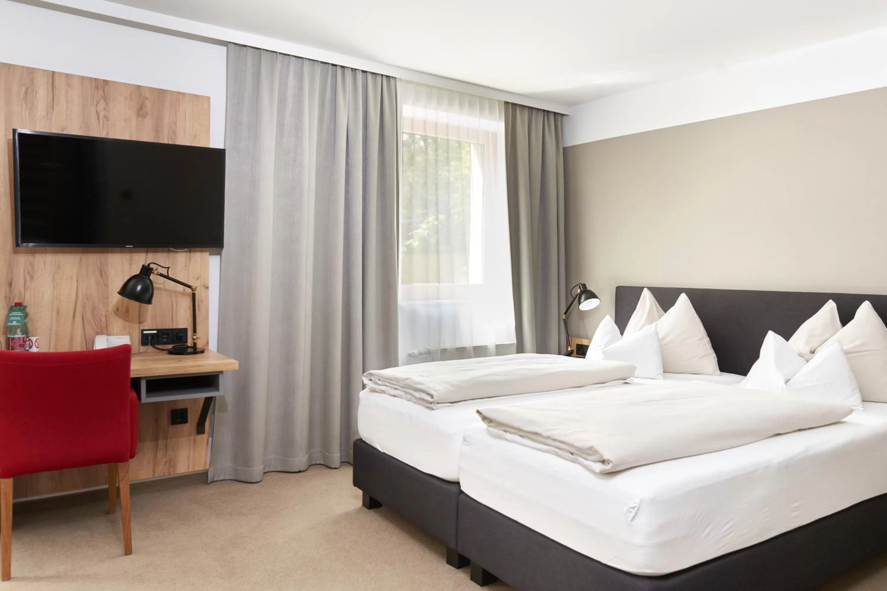 Bed in Gasthof Maxlhaid