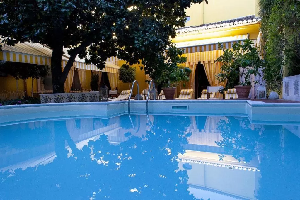 Palazzo Cherubini-Pools & Wellness