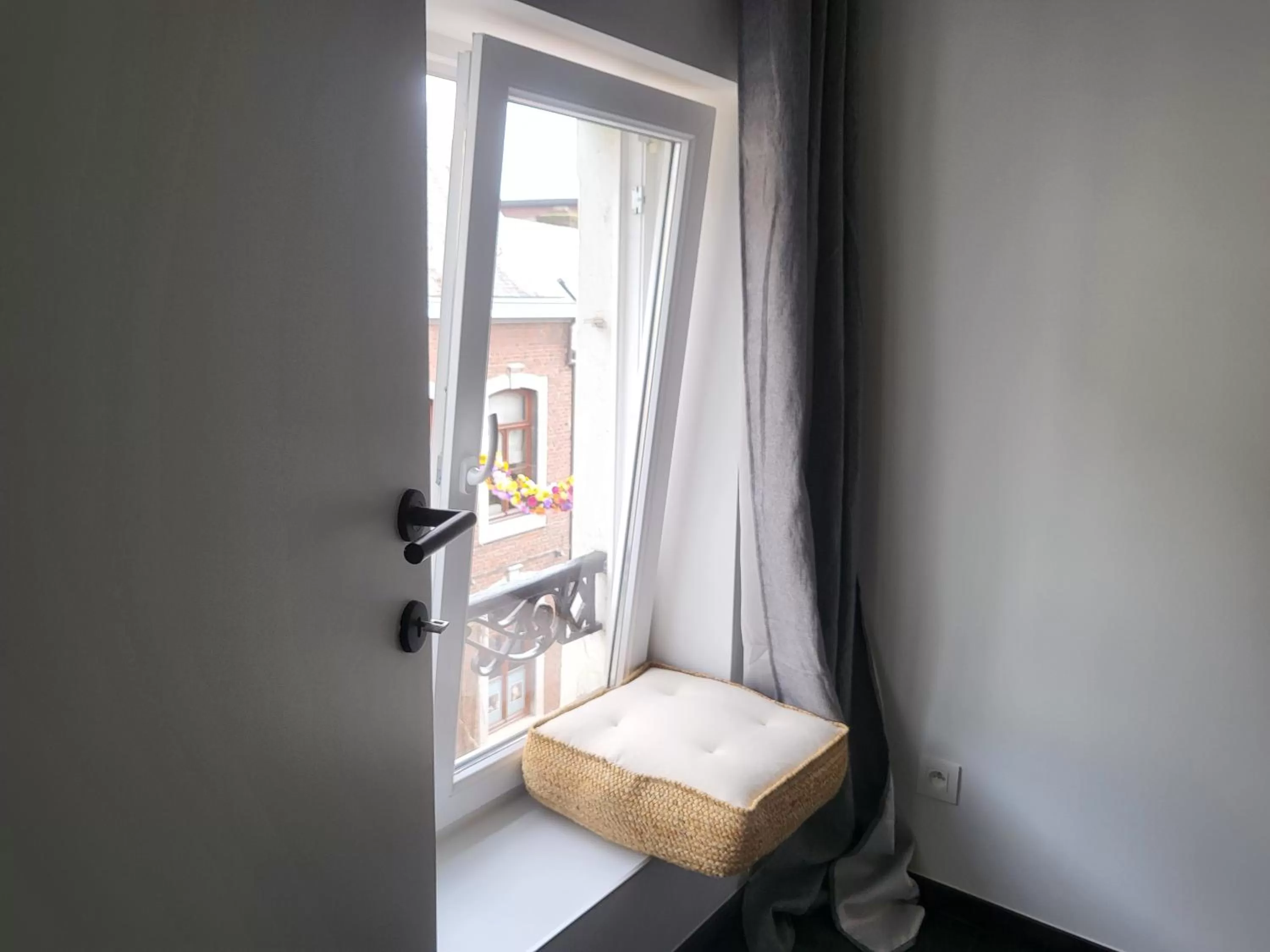 City view in Loogiez