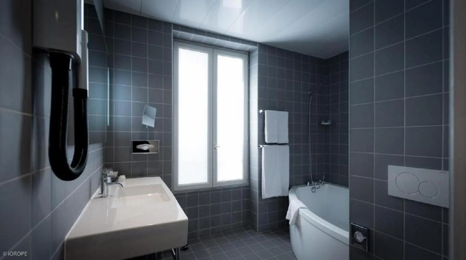 Bathroom in Hotel Mirabeau Eiffel