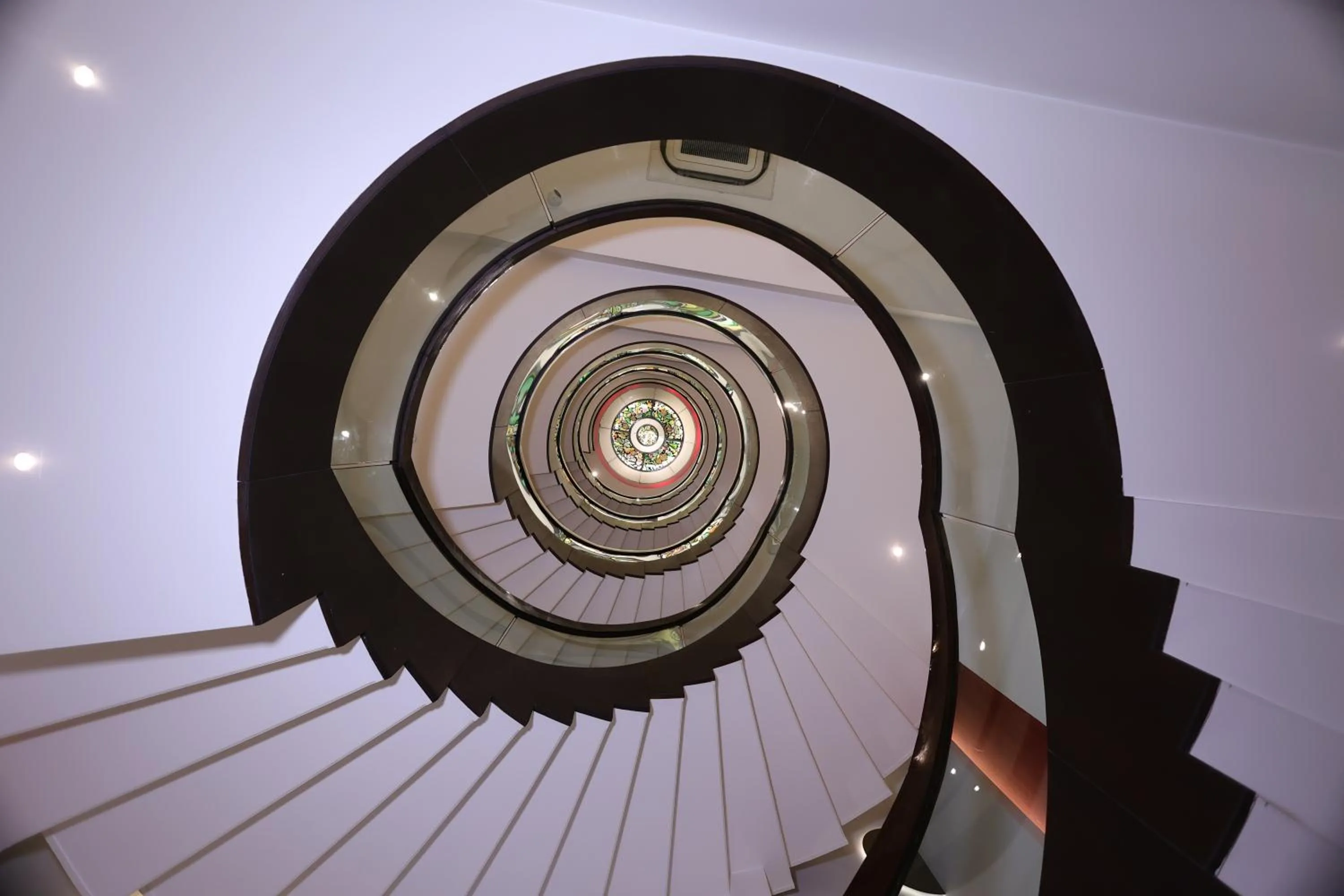 Property building in Hotel GODWIN DELUXE - New Delhi Railway Station - Paharganj